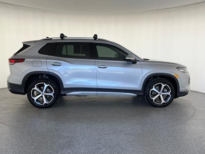 volkswagen tiguan 2025 3VVER7RM8SM051144 image volkswagen tiguan 2025 3VVER7RM8SM051144 image