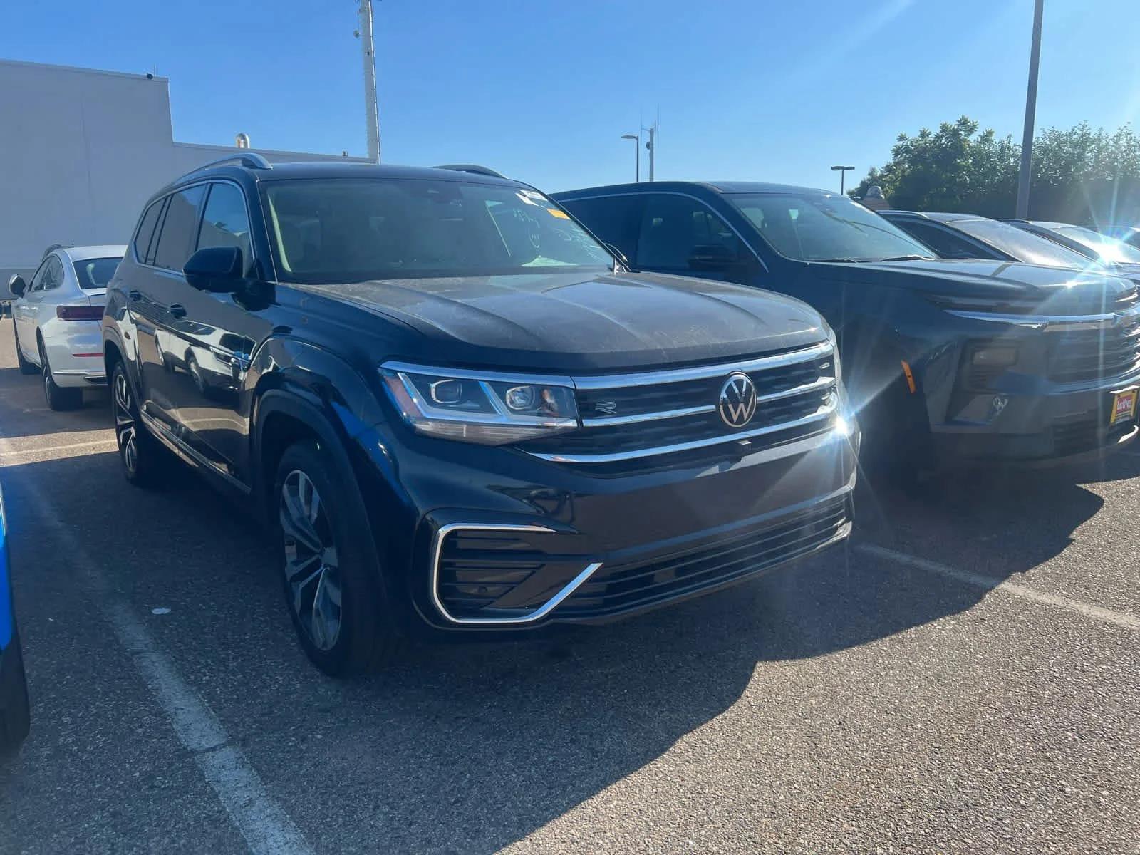 volkswagen atlas 2023 1V2FR2CA9PC541717 image