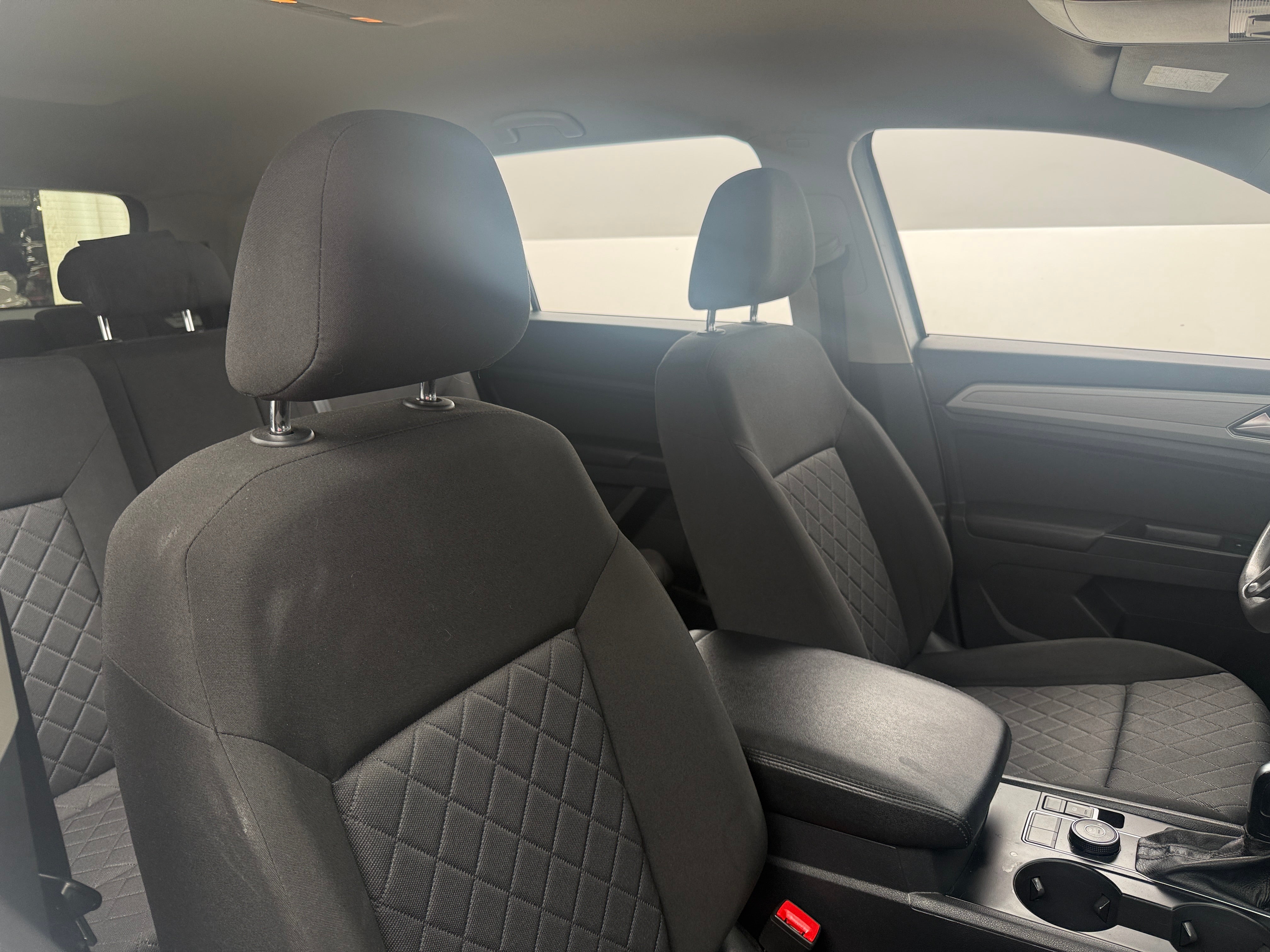 volkswagen atlas 2018 1V2GR2CA3JC529980 image volkswagen atlas 2018 1V2GR2CA3JC529980 image