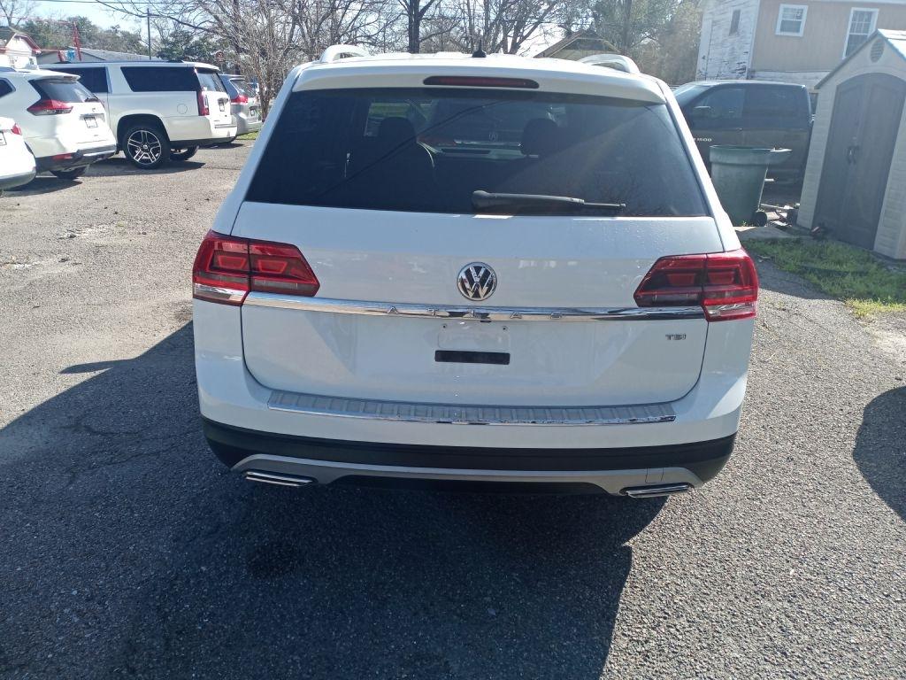 volkswagen atlas 2018 1V2AP2CA0JC599450 image volkswagen atlas 2018 1V2AP2CA0JC599450 image