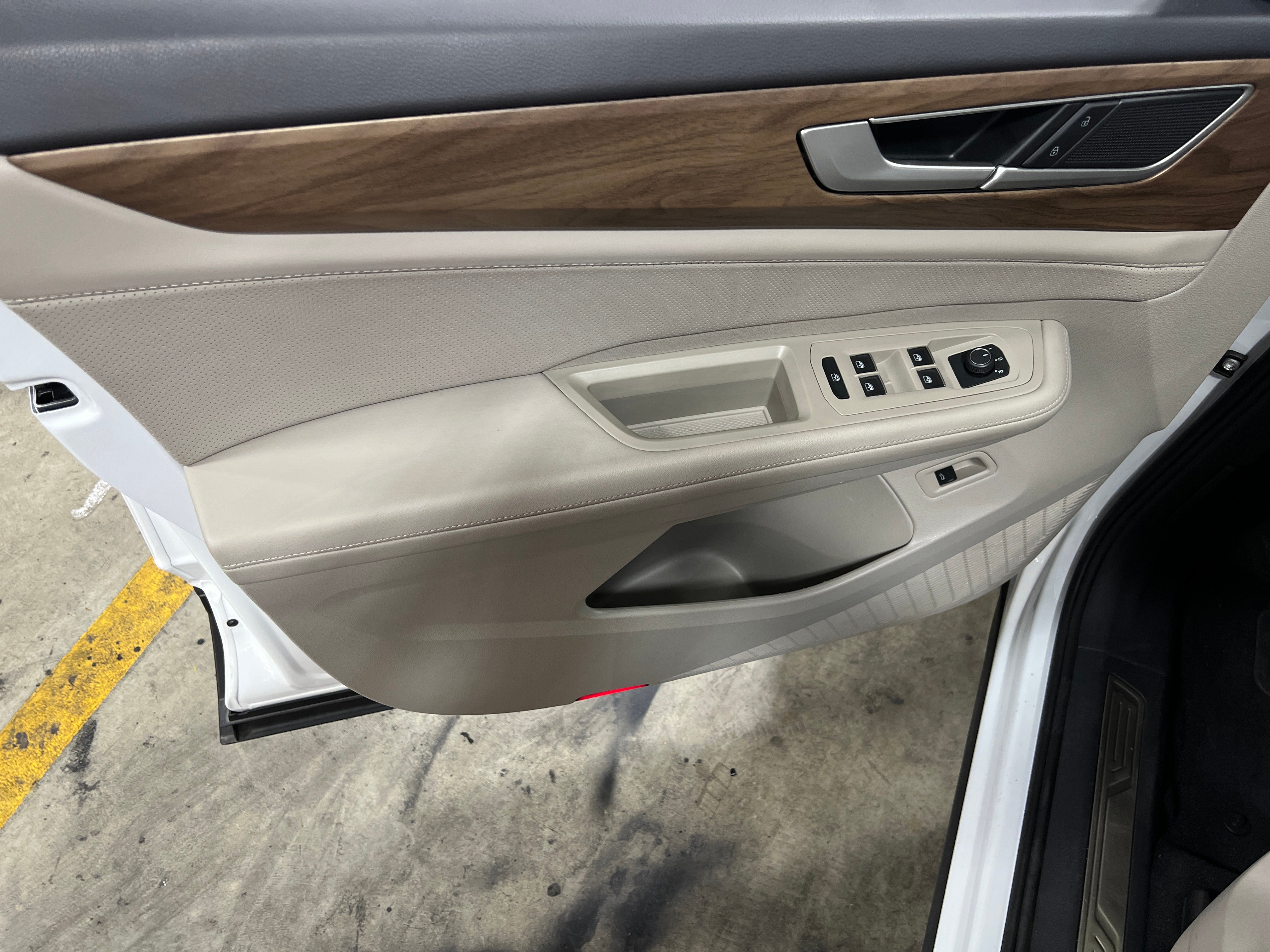 volkswagen atlas 2026 1V2HN2CA9TC519652 image volkswagen atlas 2026 1V2HN2CA9TC519652 image