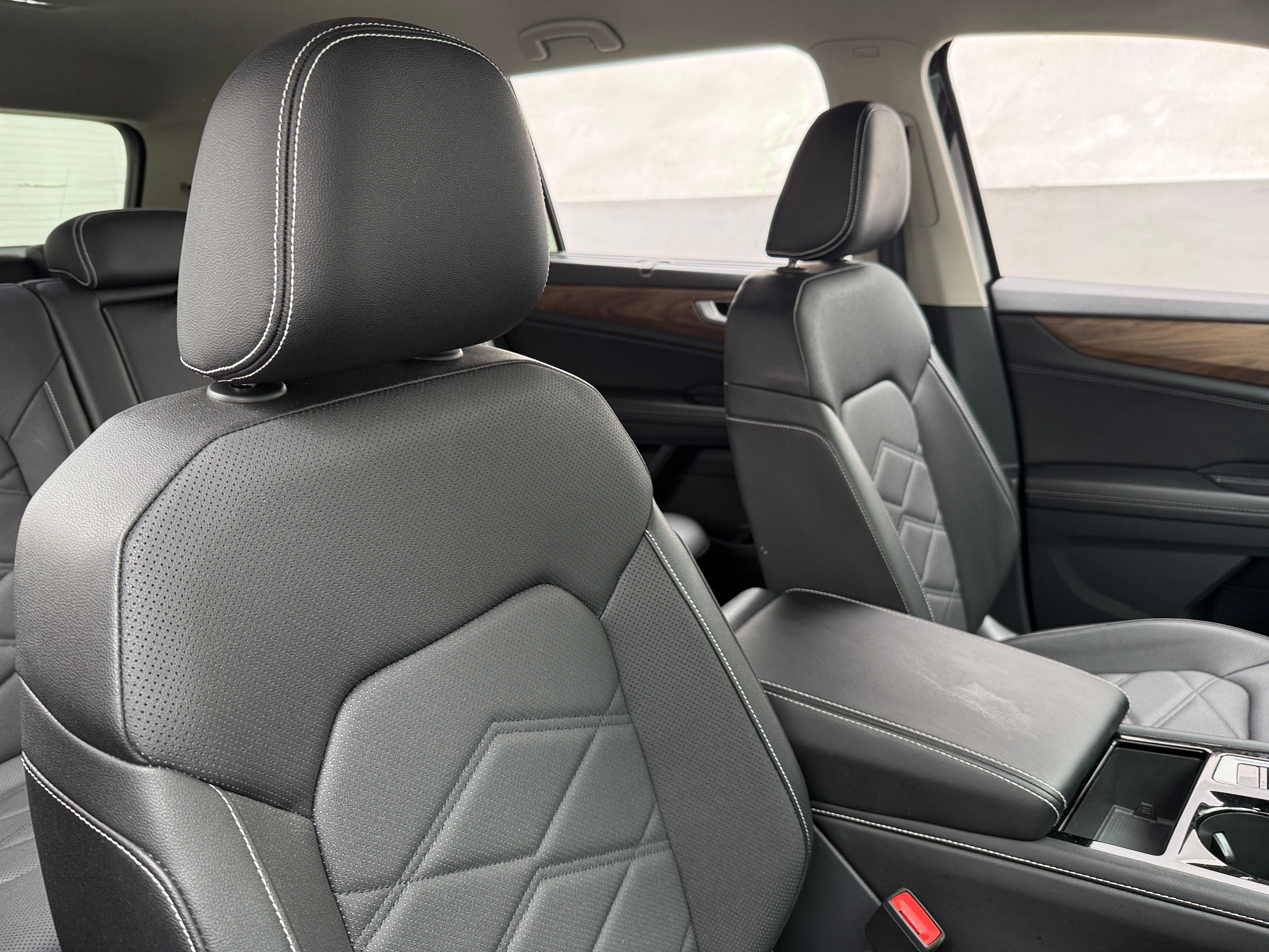 volkswagen atlas 2026 1V2WN2CA0TC526030 image volkswagen atlas 2026 1V2WN2CA0TC526030 image