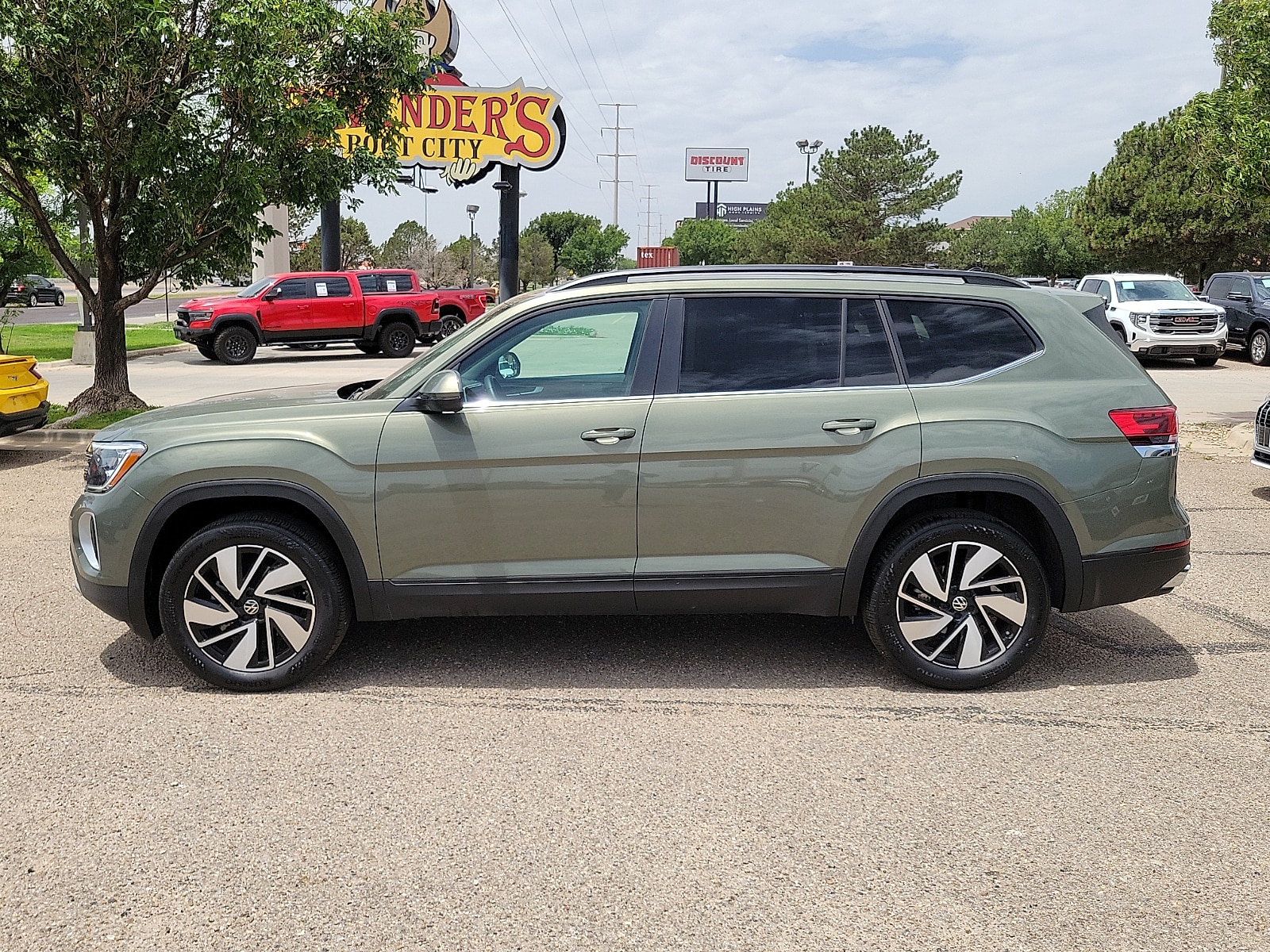 volkswagen atlas 2026 1V2JN2CA1TC516066 image volkswagen atlas 2026 1V2JN2CA1TC516066 image