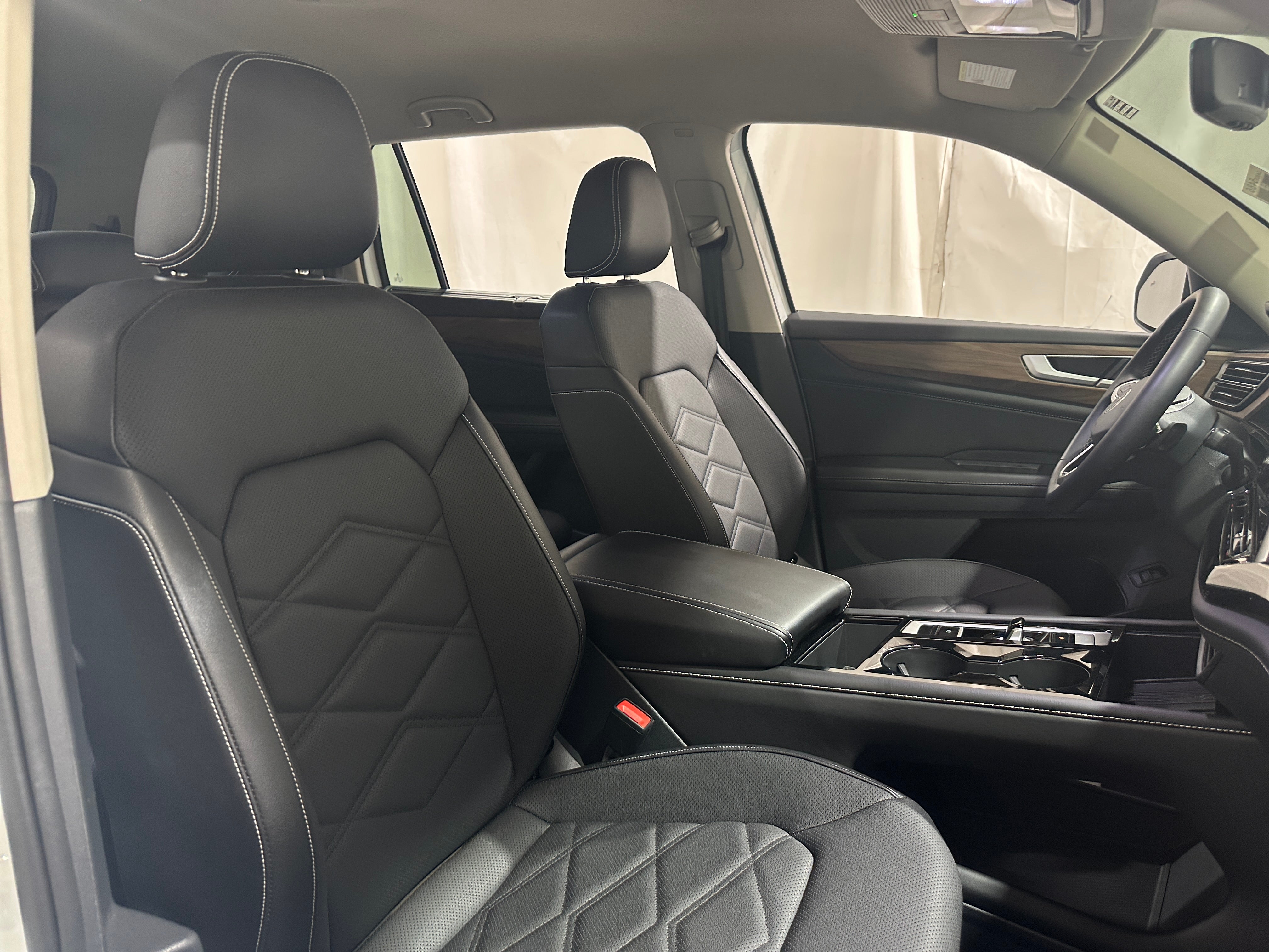 volkswagen atlas 2026 1V2WN2CA4TC521882 image volkswagen atlas 2026 1V2WN2CA4TC521882 image