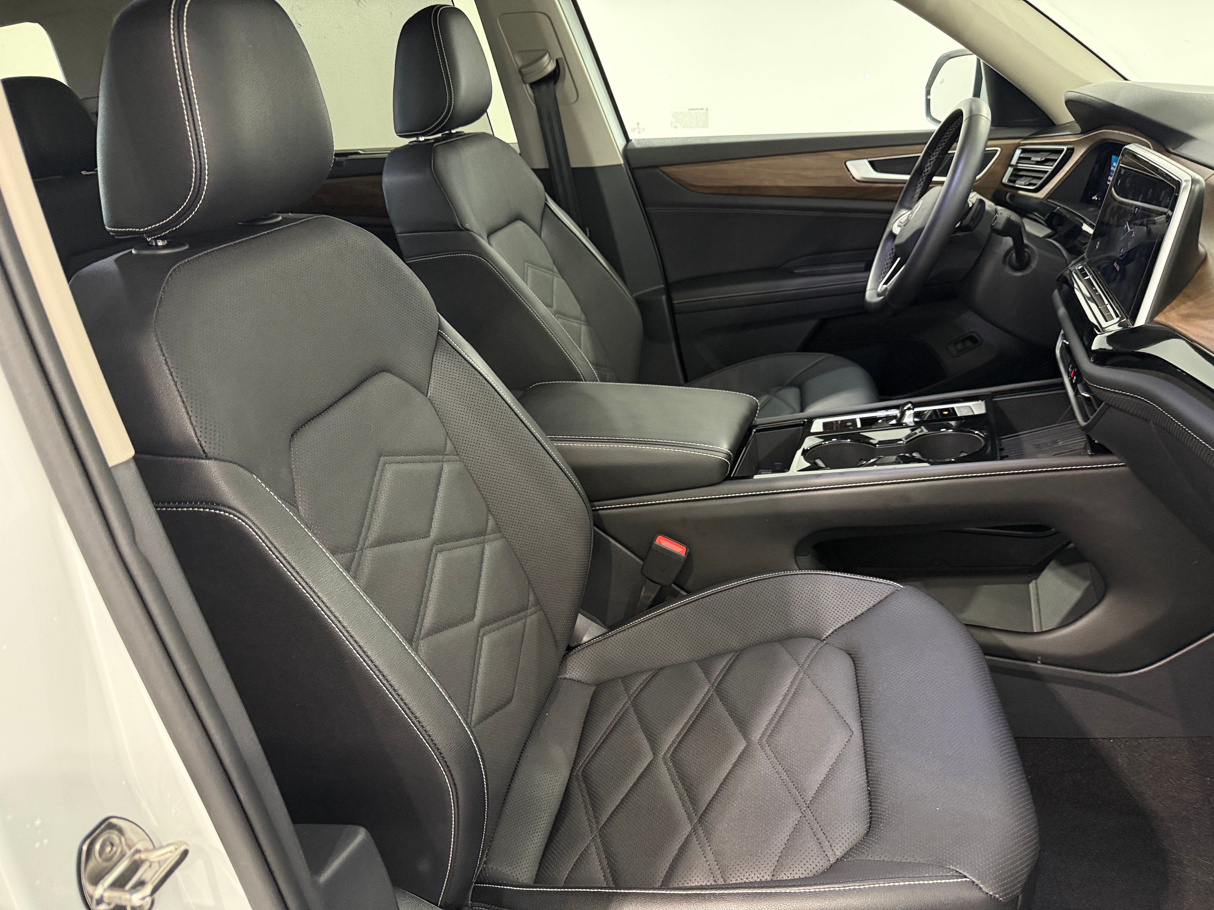 volkswagen atlas 2026 1V2WN2CA6TC519082 image volkswagen atlas 2026 1V2WN2CA6TC519082 image