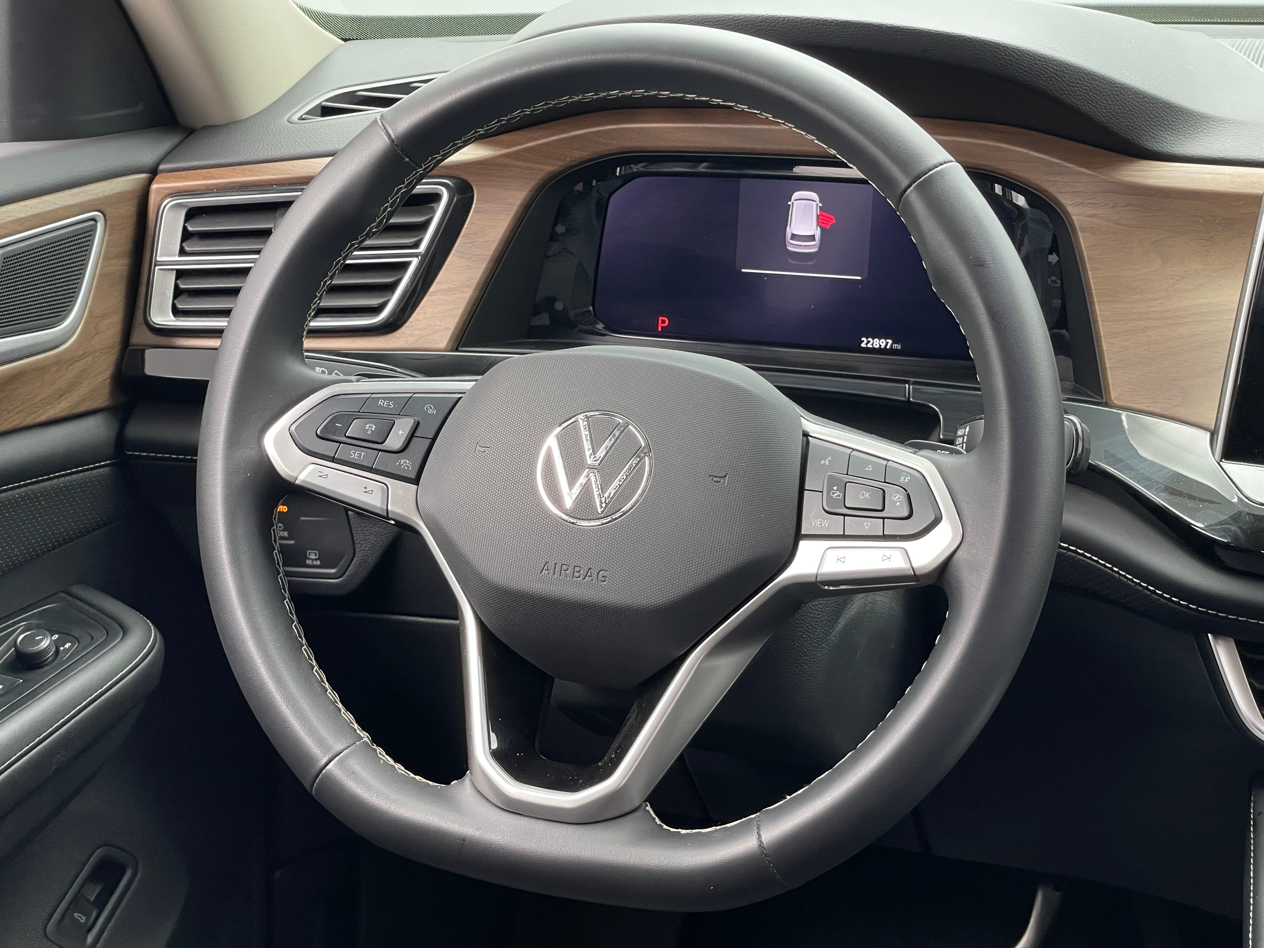 volkswagen atlas 2026 1V2WN2CA7TC500587 image volkswagen atlas 2026 1V2WN2CA7TC500587 image