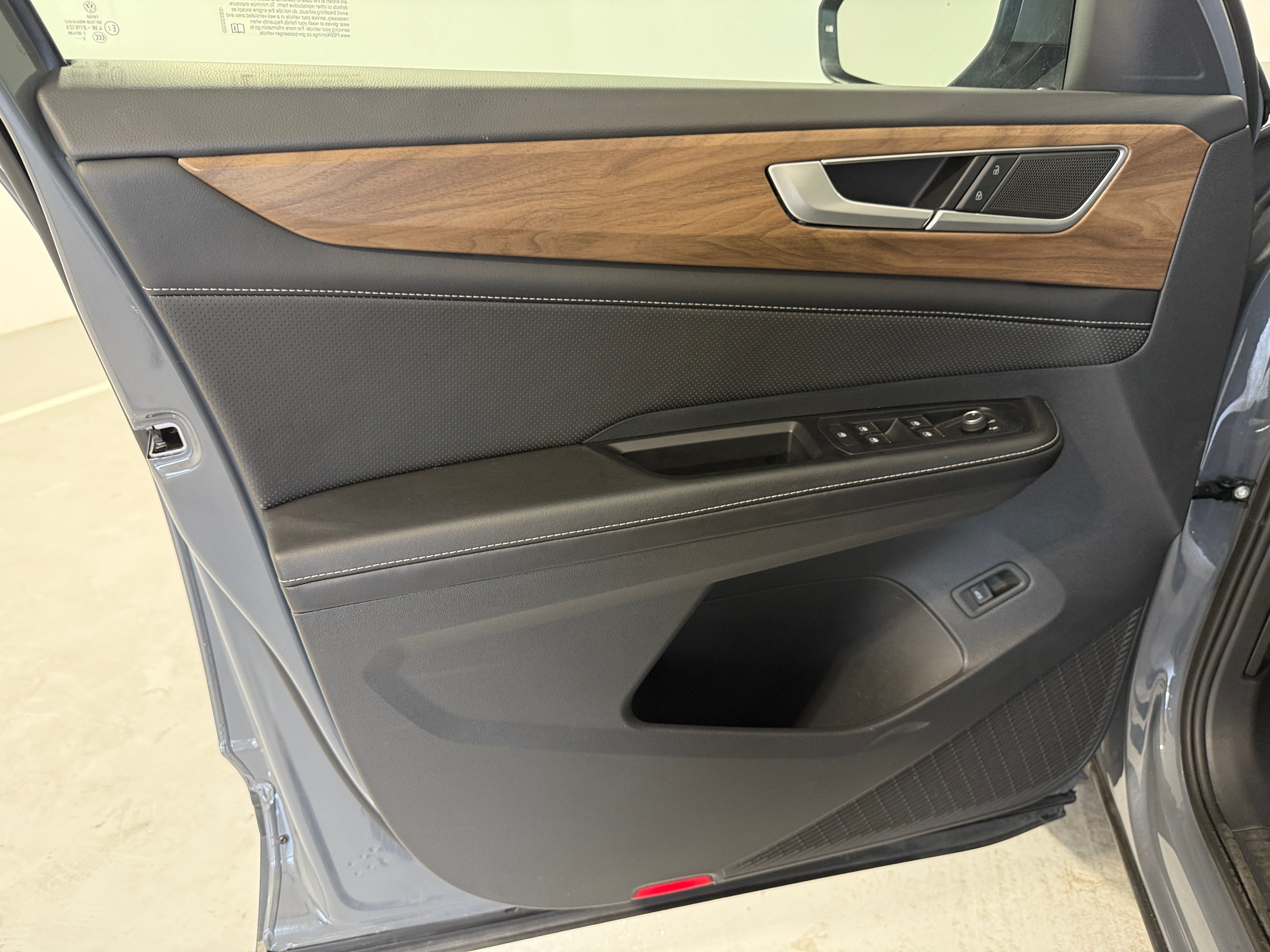 volkswagen atlas 2026 1V2WN2CA3TC515748 image volkswagen atlas 2026 1V2WN2CA3TC515748 image