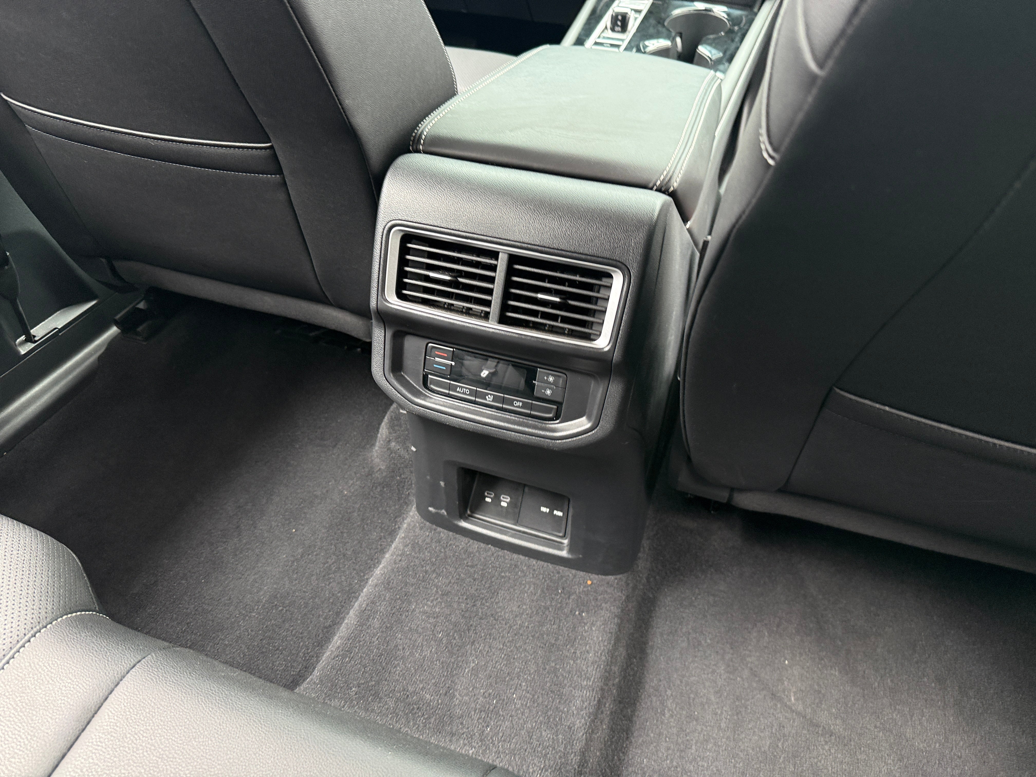 volkswagen atlas 2026 1V2WN2CA3TC501770 image volkswagen atlas 2026 1V2WN2CA3TC501770 image