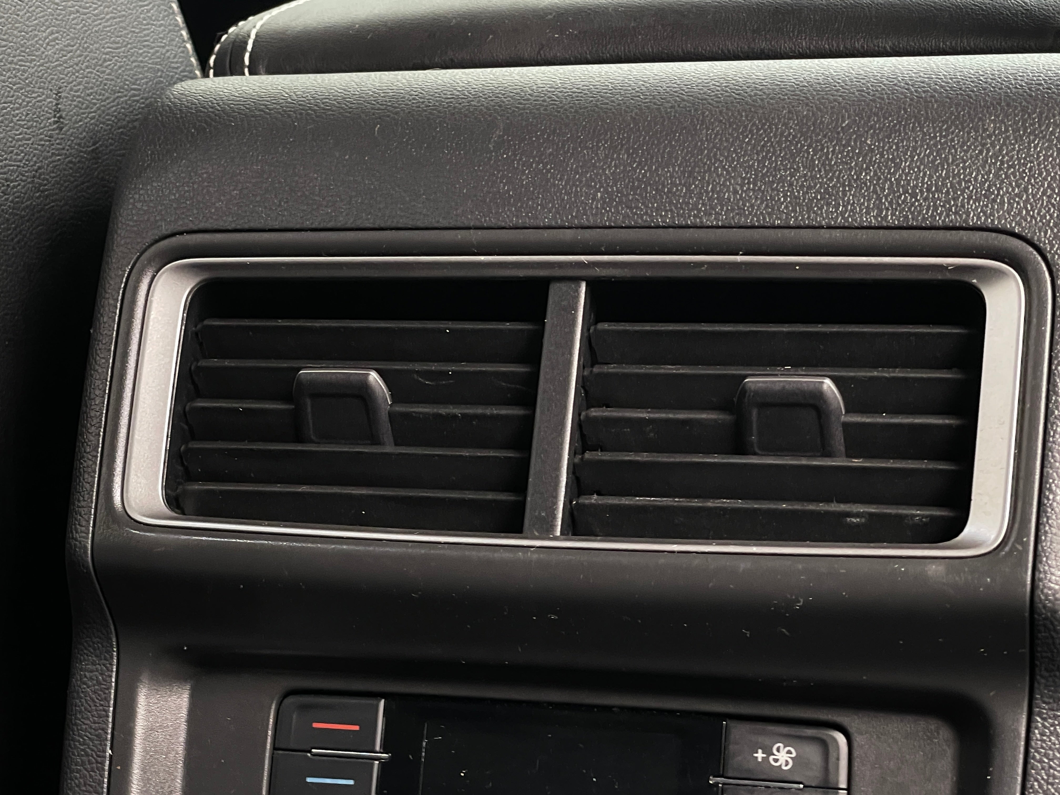 volkswagen atlas 2024 1V2KR2CA6RC588768 image