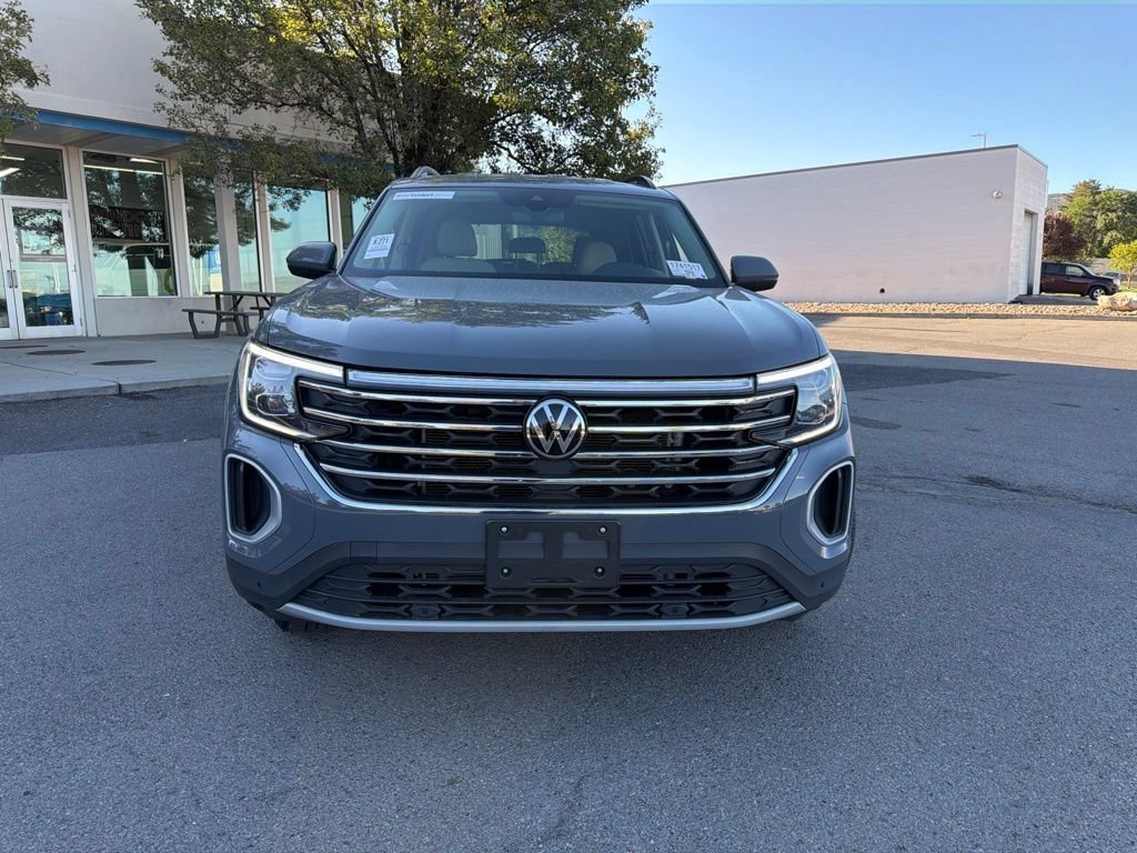 volkswagen atlas 2025 1V2HR2CA2SC565522 image volkswagen atlas 2025 1V2HR2CA2SC565522 image