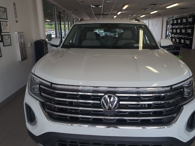 volkswagen atlas 2025 1V2WR2CA0SC564344 image volkswagen atlas 2025 1V2WR2CA0SC564344 image
