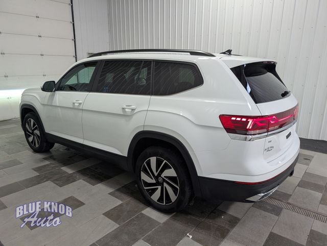 volkswagen atlas 2025 1V2HR2CA3SC572415 image volkswagen atlas 2025 1V2HR2CA3SC572415 image