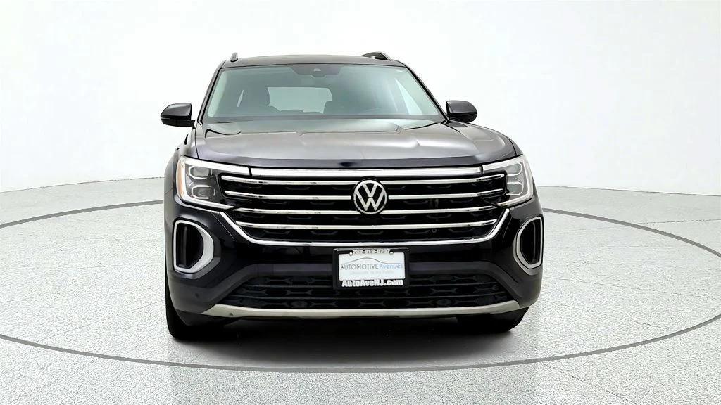 volkswagen atlas 2025 1V2HR2CA8SC560258 image volkswagen atlas 2025 1V2HR2CA8SC560258 image