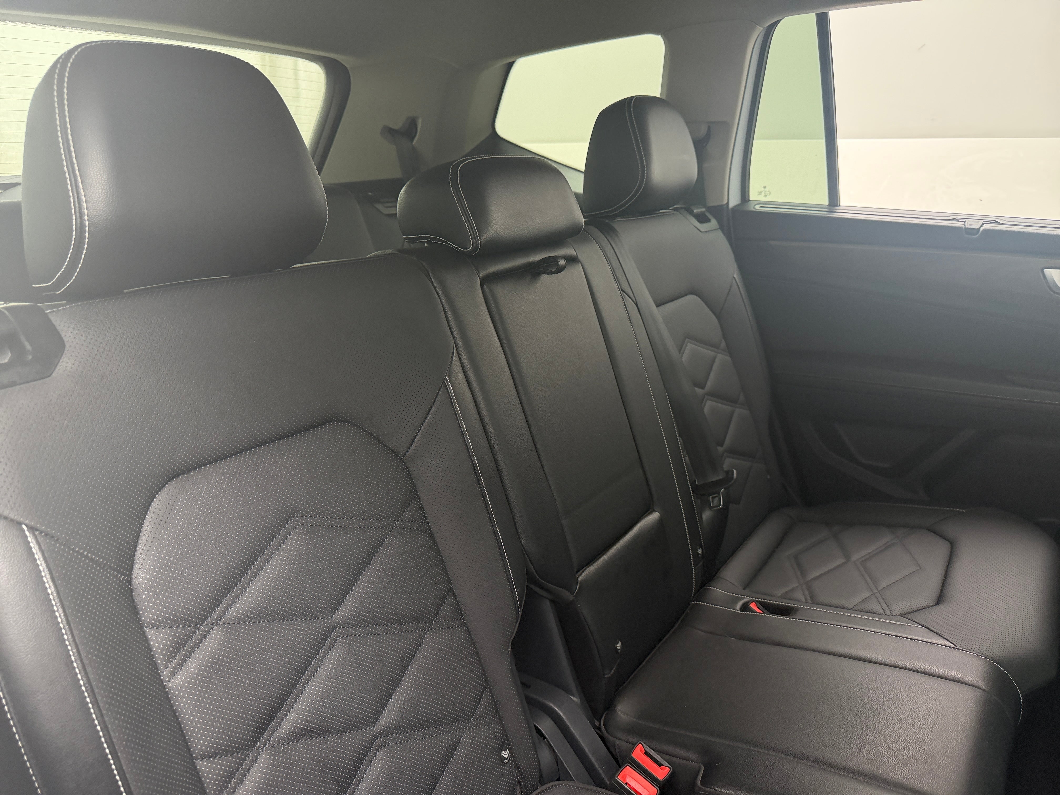 volkswagen atlas 2025 1V2WR2CA3SC508639 image volkswagen atlas 2025 1V2WR2CA3SC508639 image