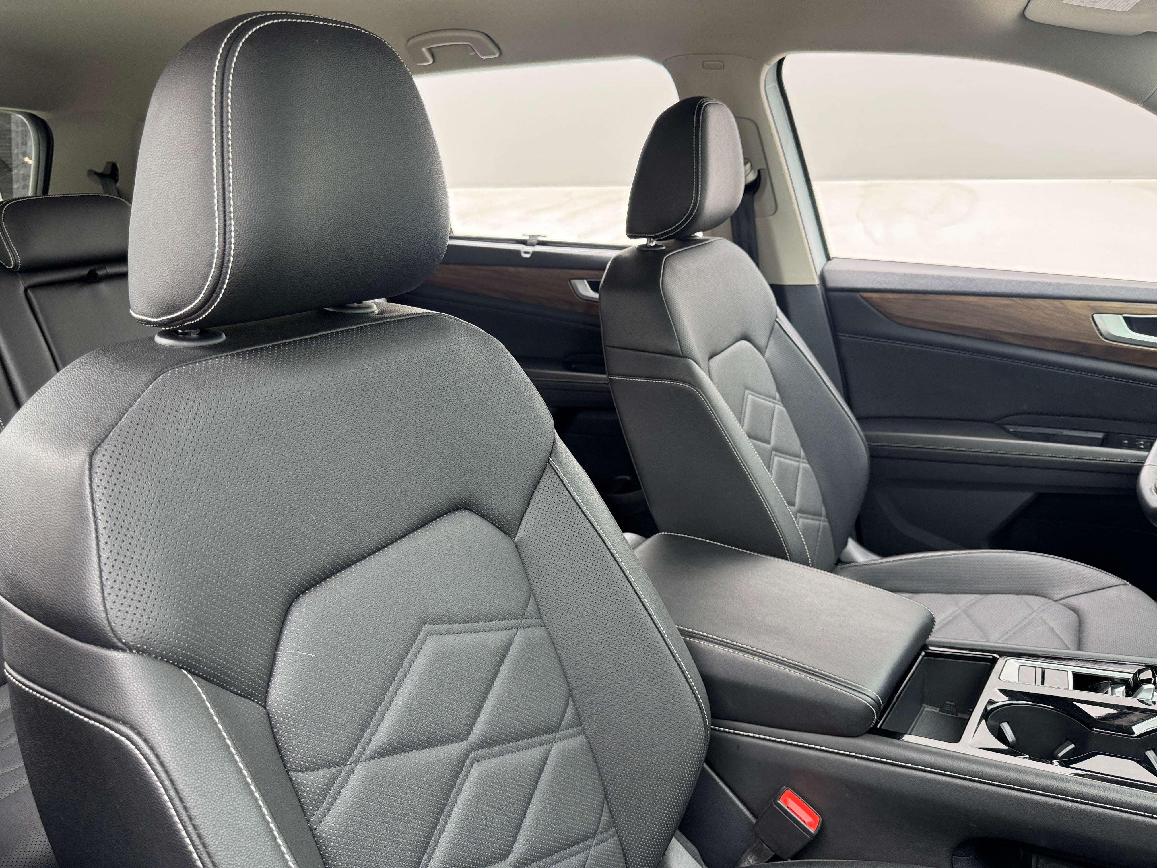 volkswagen atlas 2025 1V2WR2CA8SC558372 image volkswagen atlas 2025 1V2WR2CA8SC558372 image