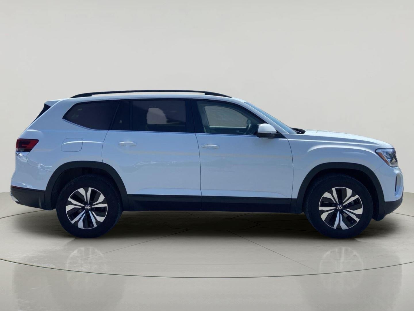 volkswagen atlas 2025 1V2LR2CA1SC513213 image volkswagen atlas 2025 1V2LR2CA1SC513213 image