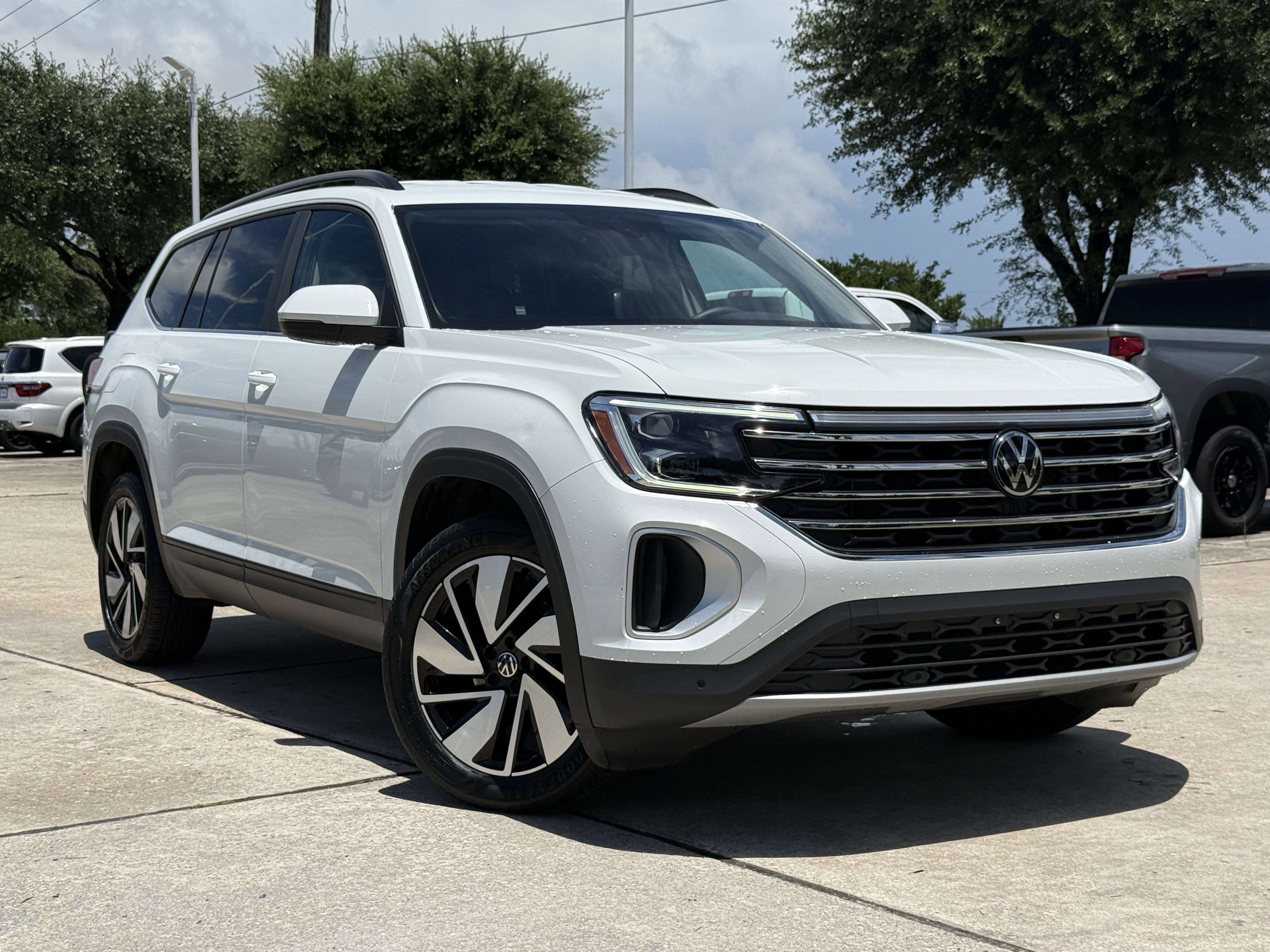 volkswagen atlas 2025 1V2HR2CA8SC501176 image volkswagen atlas 2025 1V2HR2CA8SC501176 image