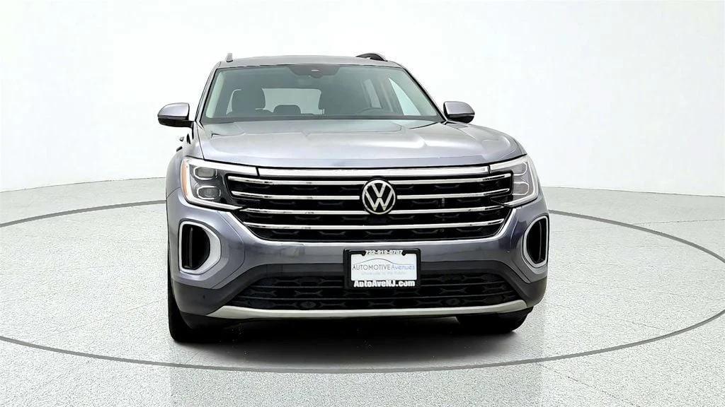 volkswagen atlas 2025 1V2HR2CA4SC571824 image volkswagen atlas 2025 1V2HR2CA4SC571824 image