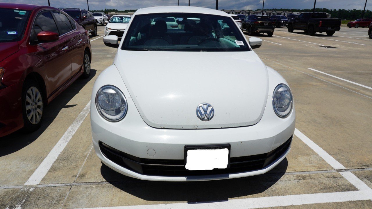 volkswagen beetle 2016 3VWF17AT5GM631890 image volkswagen beetle 2016 3VWF17AT5GM631890 image