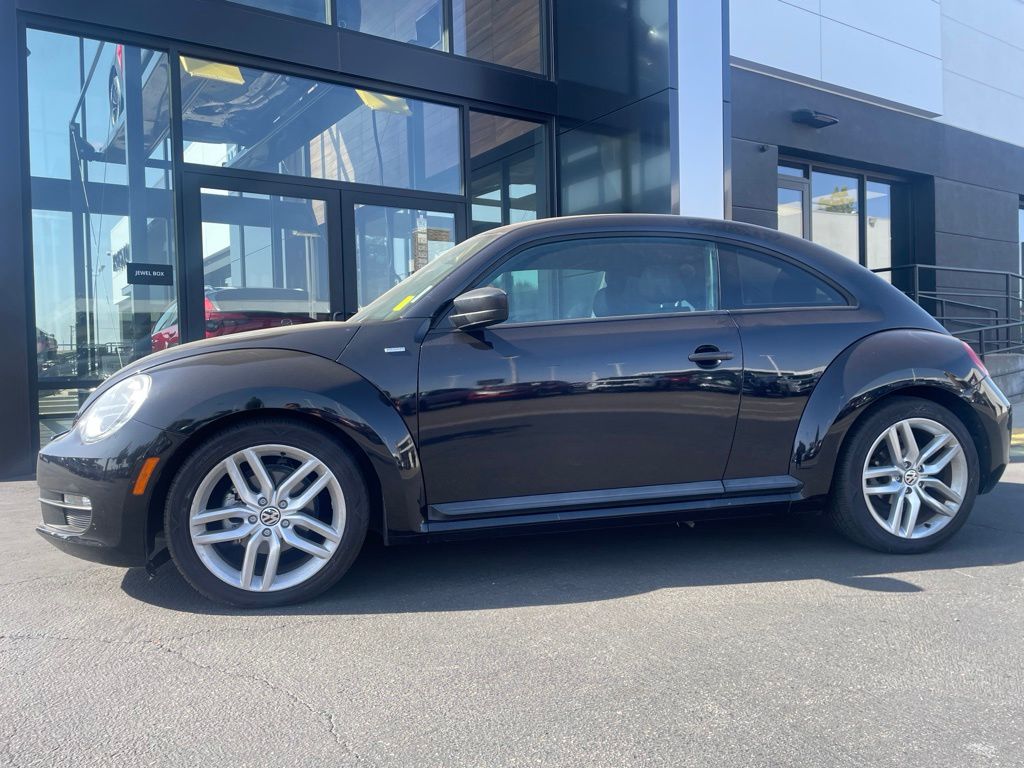 volkswagen beetle 2016 3VWF17ATXGM611747 image volkswagen beetle 2016 3VWF17ATXGM611747 image