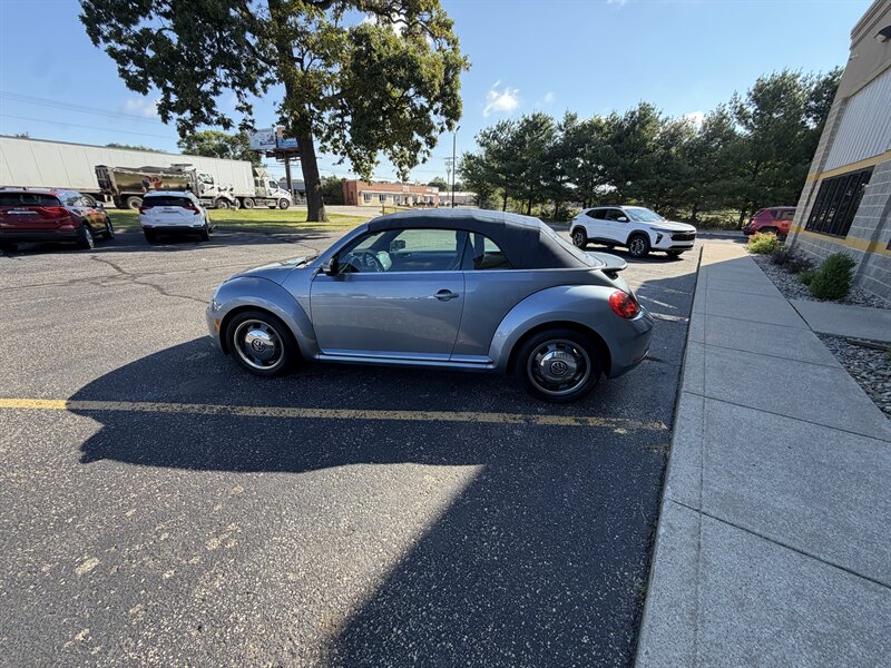 volkswagen beetle 2016 3VW507AT1GM810412 image volkswagen beetle 2016 3VW507AT1GM810412 image
