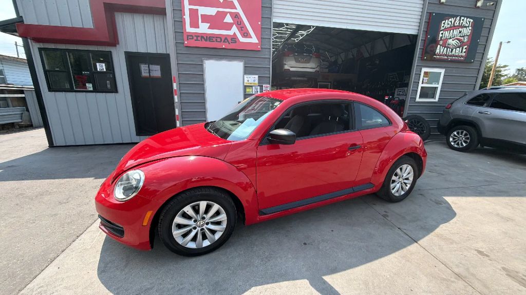 volkswagen beetle 2016 3VWF17AT1GM611992 image volkswagen beetle 2016 3VWF17AT1GM611992 image