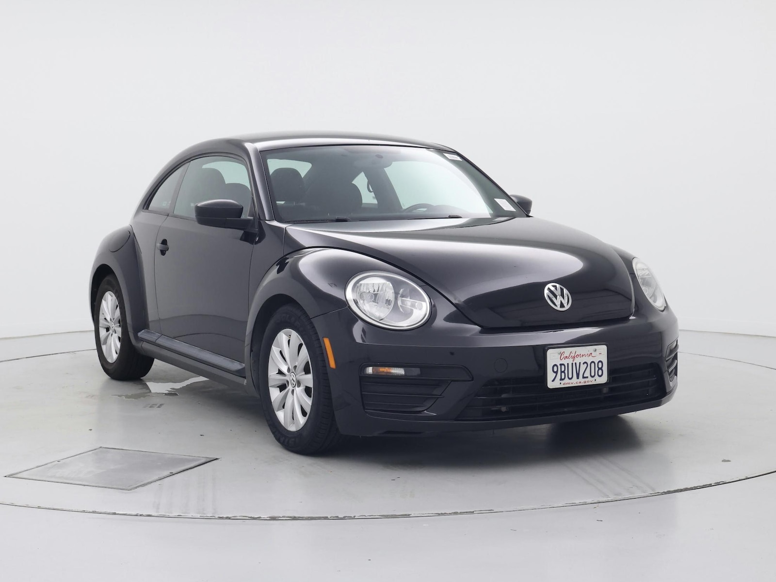 volkswagen beetle 2018 3VWFD7AT2JM709508 image volkswagen beetle 2018 3VWFD7AT2JM709508 image