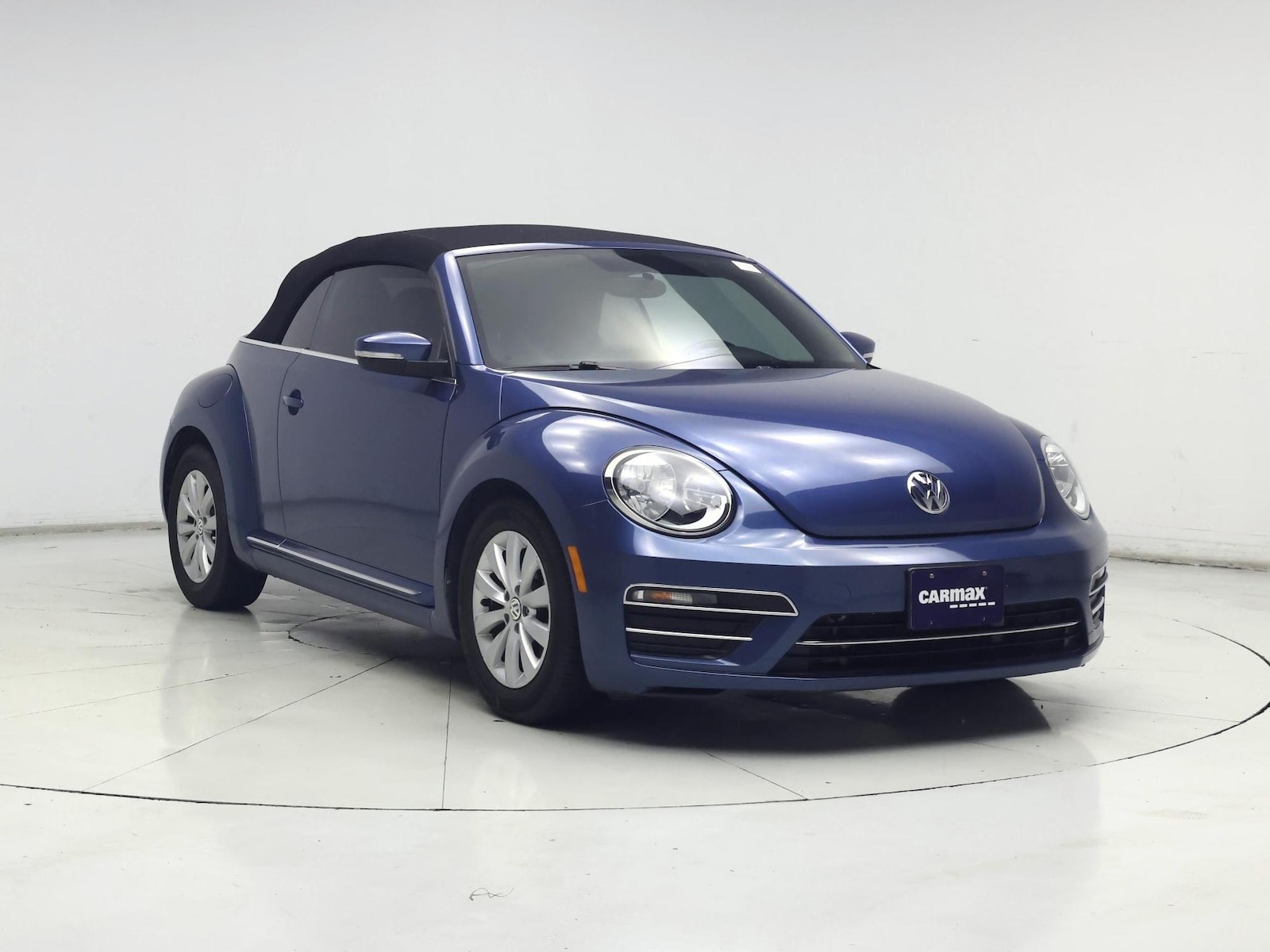 volkswagen beetle 2018 3VW5DAAT8JM508852 image volkswagen beetle 2018 3VW5DAAT8JM508852 image