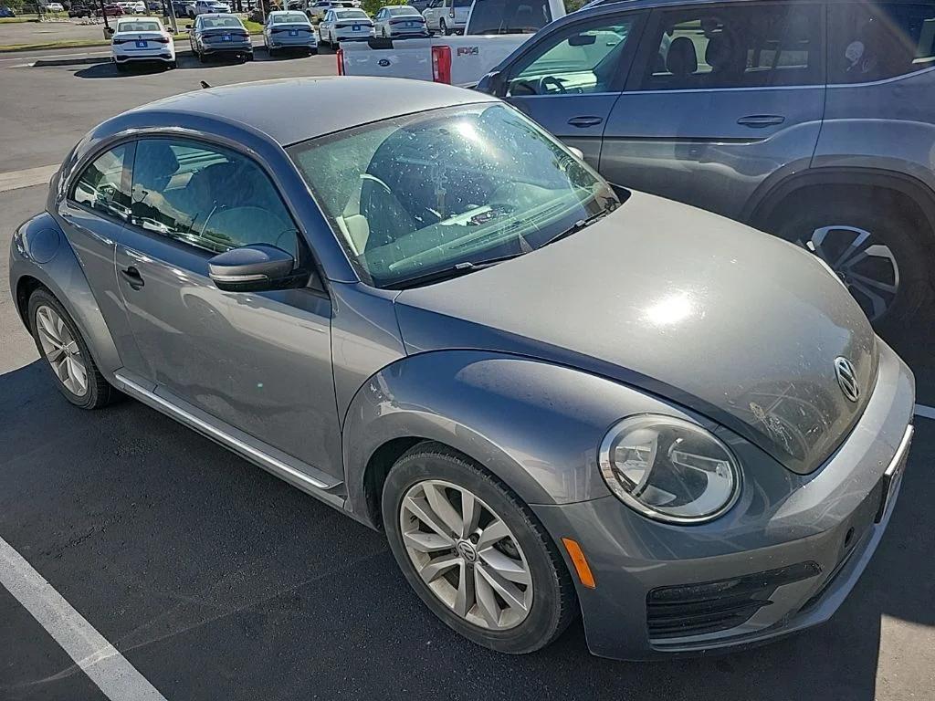 volkswagen beetle 2017 3VWF17AT6HM625842 image volkswagen beetle 2017 3VWF17AT6HM625842 image