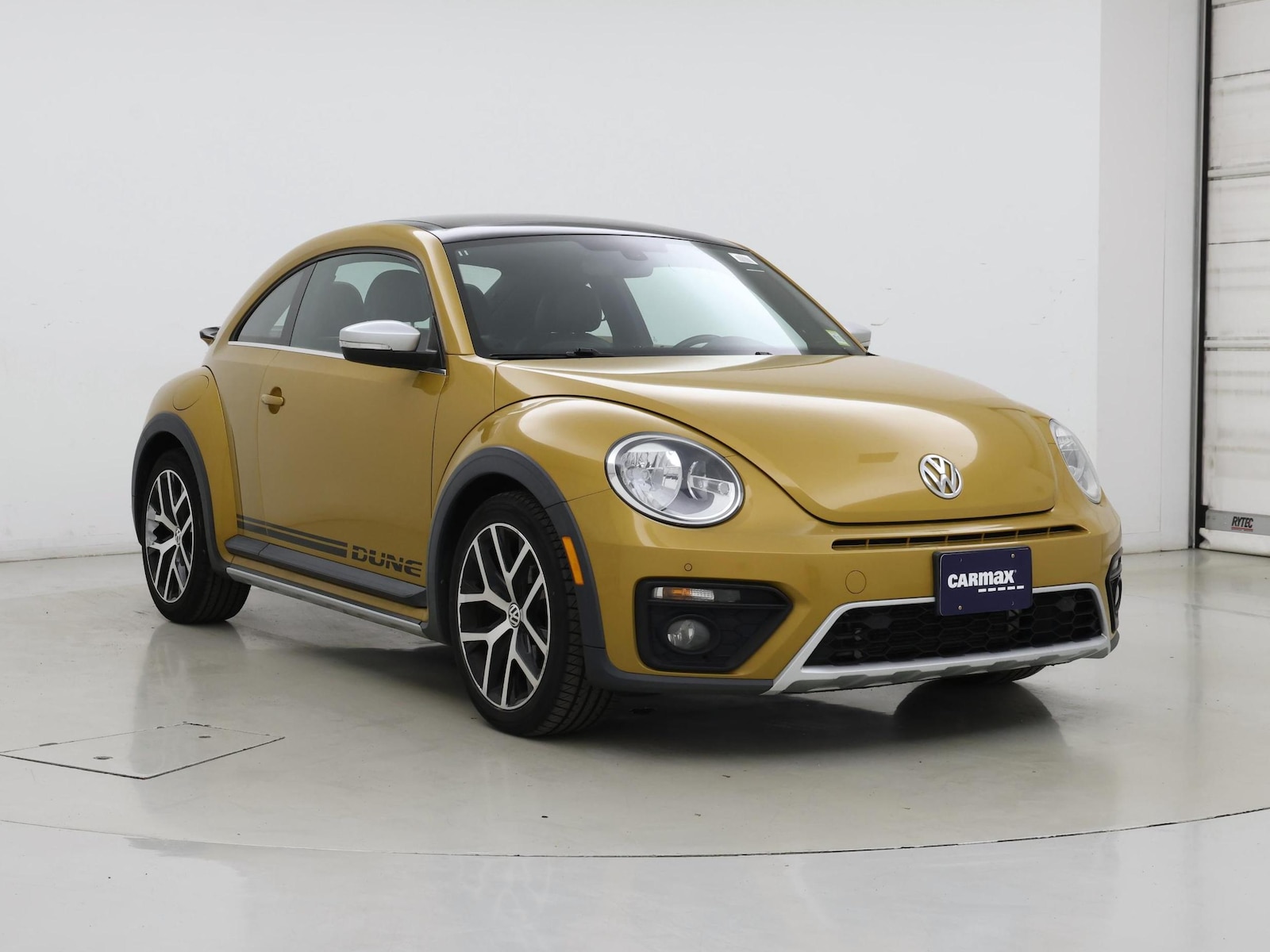 volkswagen beetle 2017 3VWS17AT7HM624763 image volkswagen beetle 2017 3VWS17AT7HM624763 image