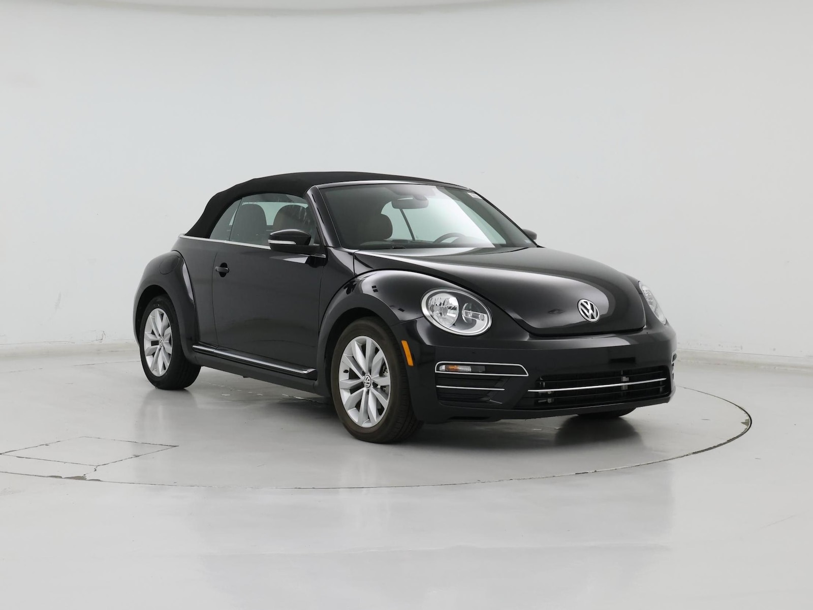 volkswagen beetle 2017 3VW517AT1HM824700 image volkswagen beetle 2017 3VW517AT1HM824700 image