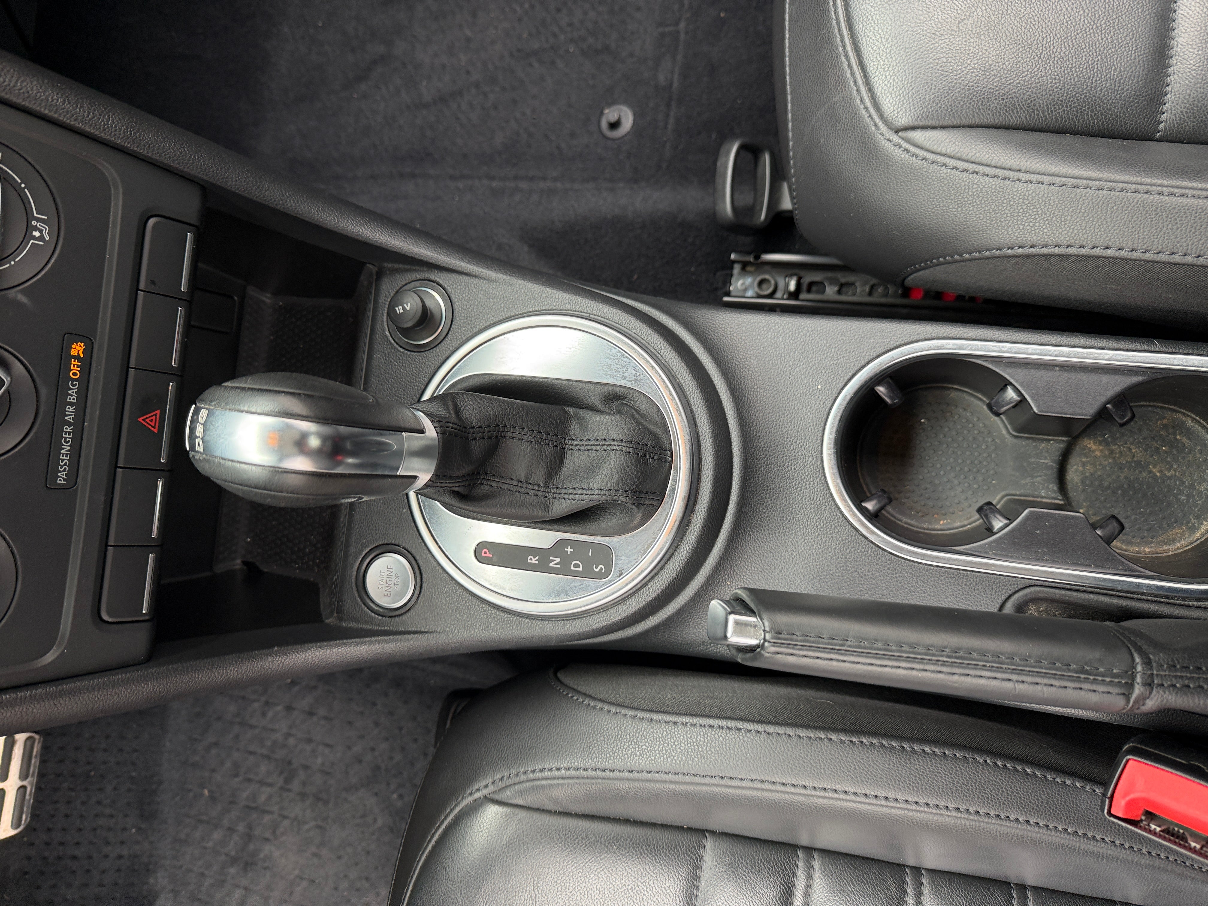 volkswagen beetle 2012 3VWV67AT0CM642576 image volkswagen beetle 2012 3VWV67AT0CM642576 image
