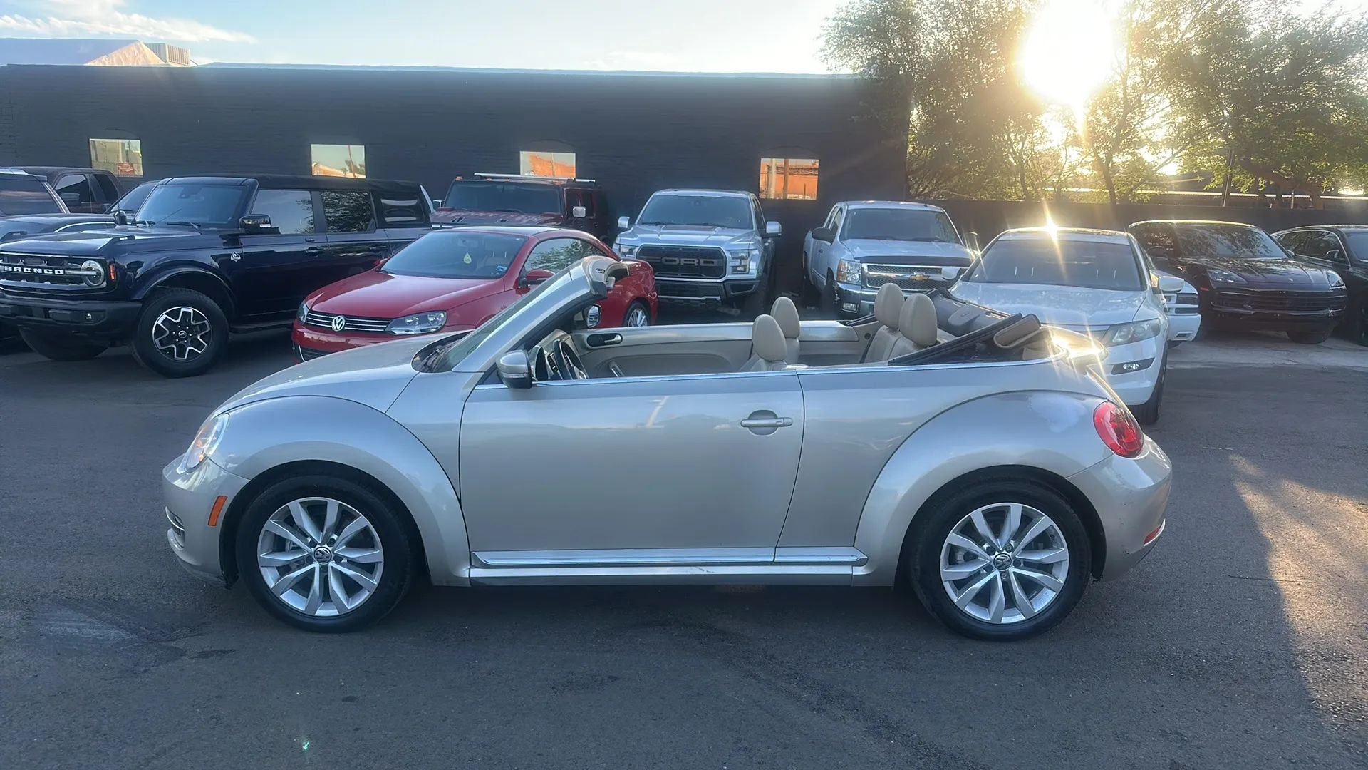 volkswagen beetle 2013 3VW5L7AT9DM825453 image volkswagen beetle 2013 3VW5L7AT9DM825453 image