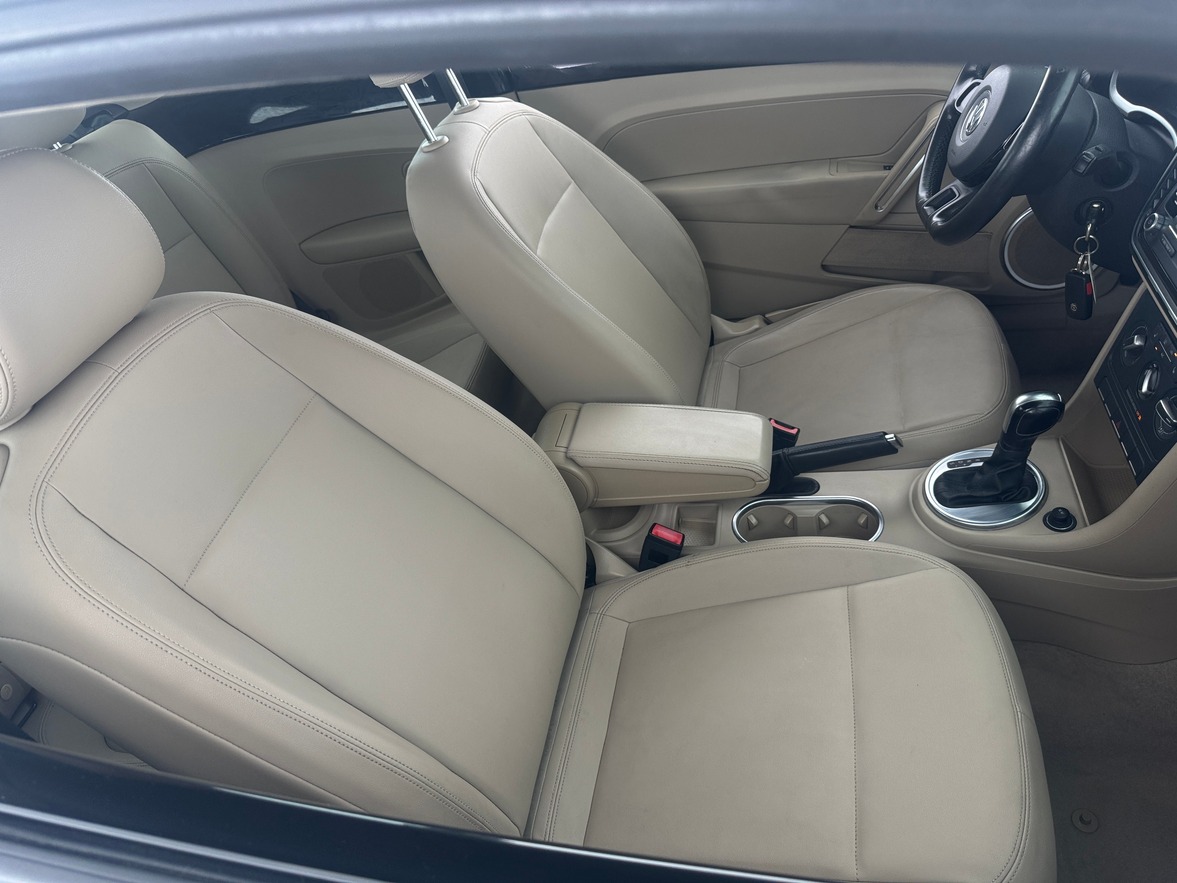 volkswagen beetle 2013 3VWJP7AT6DM683579 image volkswagen beetle 2013 3VWJP7AT6DM683579 image