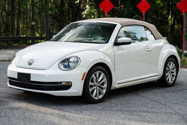 volkswagen beetle 2013 3VW5L7AT7DM826889 image volkswagen beetle 2013 3VW5L7AT7DM826889 image