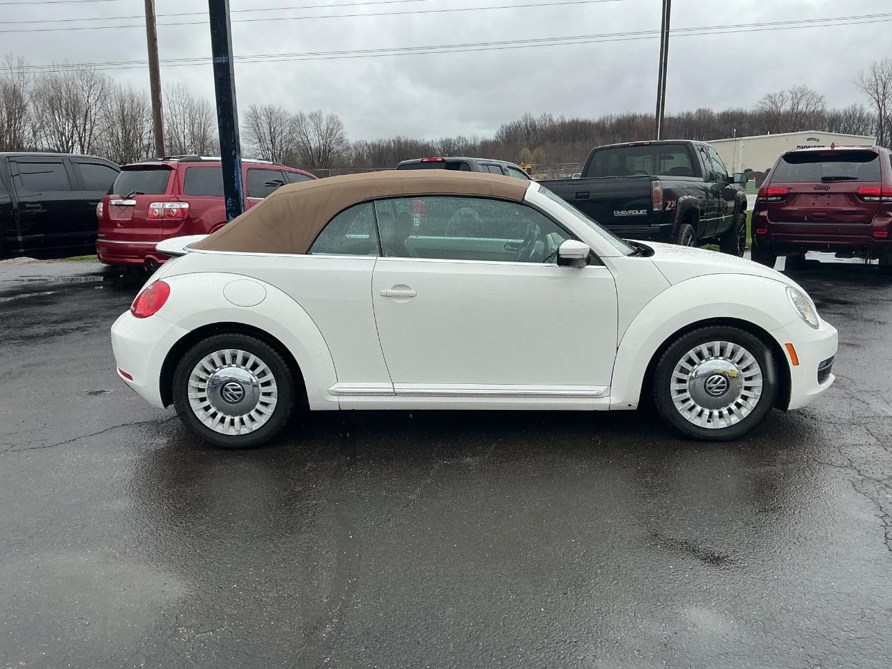 volkswagen beetle 2013 3VW5X7AT6DM822630 image volkswagen beetle 2013 3VW5X7AT6DM822630 image