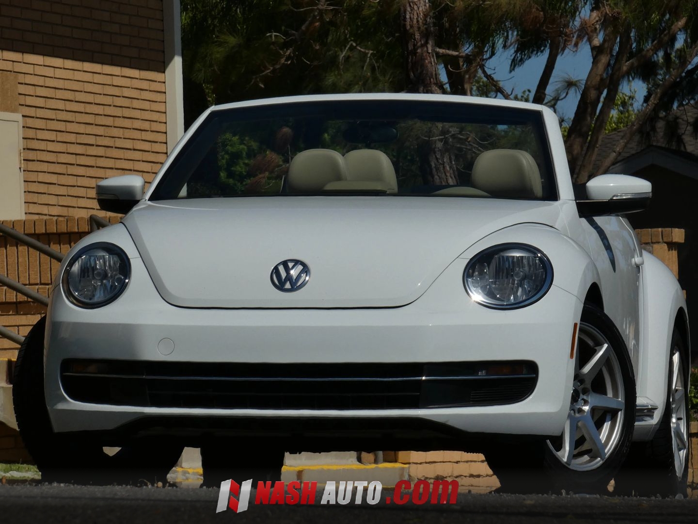 volkswagen beetle 2014 3VW5L7AT6EM818493 image volkswagen beetle 2014 3VW5L7AT6EM818493 image
