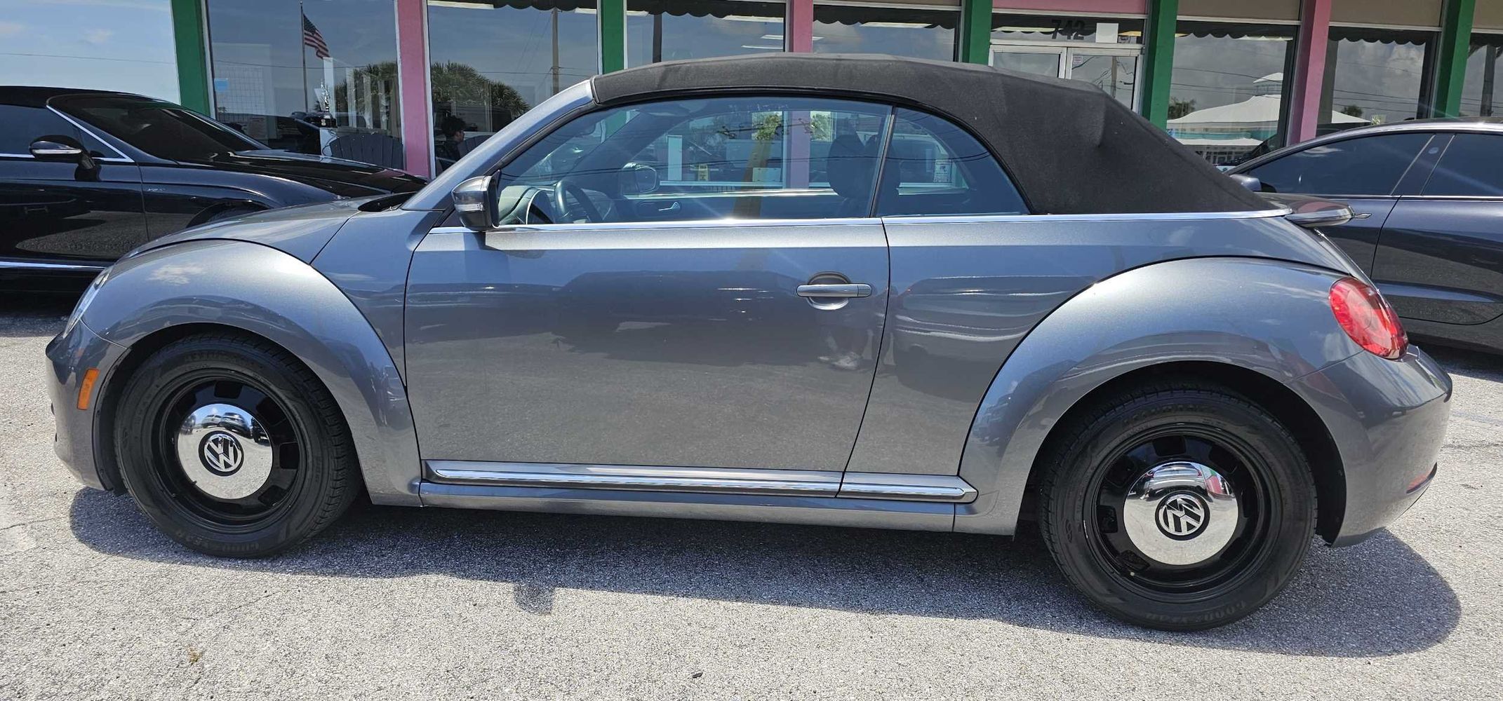 volkswagen beetle 2014 3VW507AT9EM821428 image volkswagen beetle 2014 3VW507AT9EM821428 image