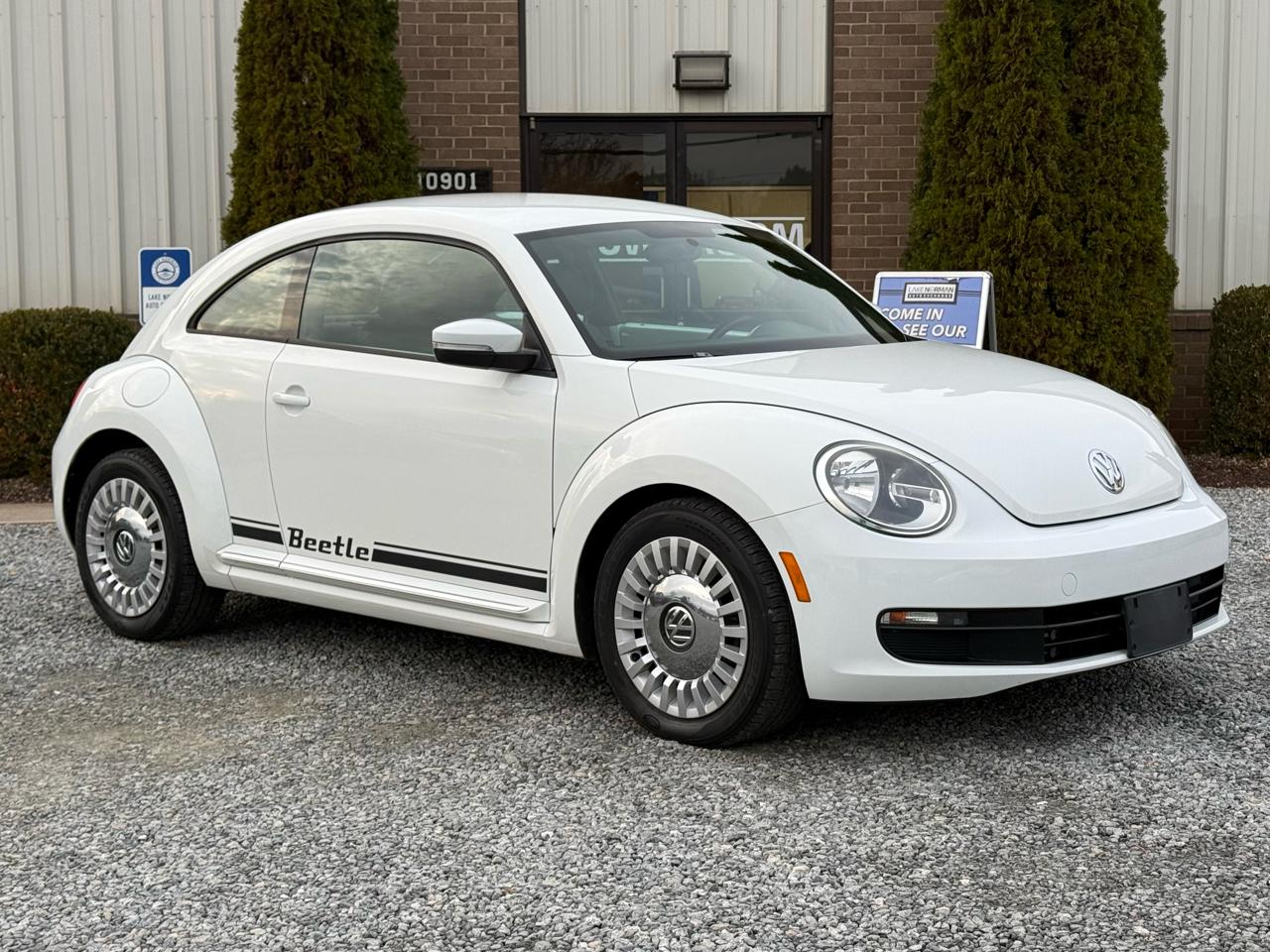 volkswagen beetle 2014 3VWH17AT2EM635031 image volkswagen beetle 2014 3VWH17AT2EM635031 image