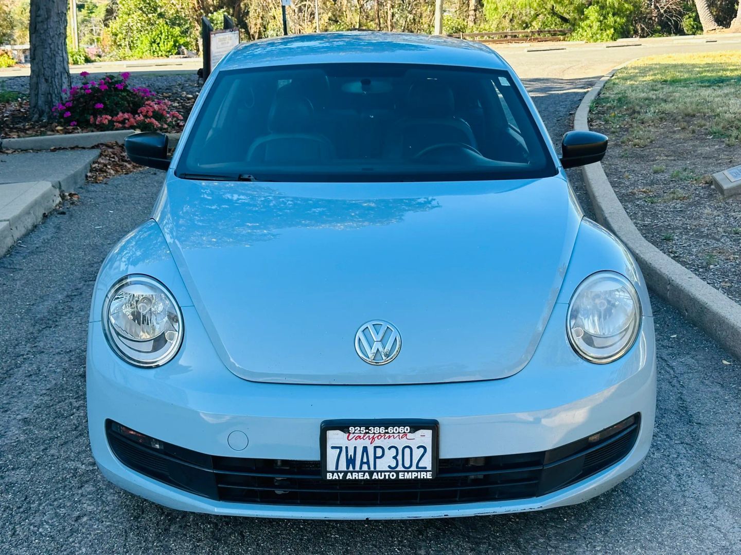 volkswagen beetle 2015 3VWF17AT2FM619355 image volkswagen beetle 2015 3VWF17AT2FM619355 image
