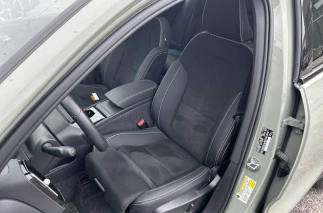 volvo c40 2023 YV4ED3GM9P2058821 image volvo c40 2023 YV4ED3GM9P2058821 image