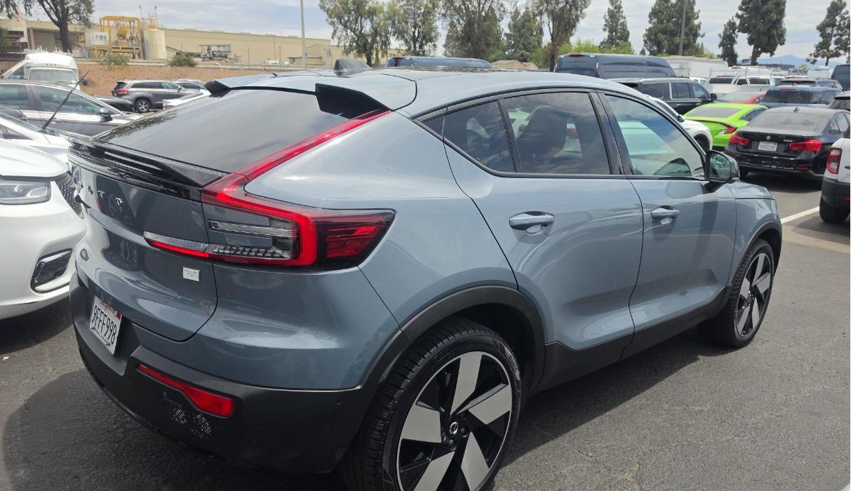 volvo c40 2023 YV4ED3GM2P2036966 image volvo c40 2023 YV4ED3GM2P2036966 image