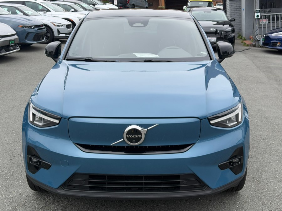 volvo c40 2023 YV4ED3GLXP2039024 image volvo c40 2023 YV4ED3GLXP2039024 image