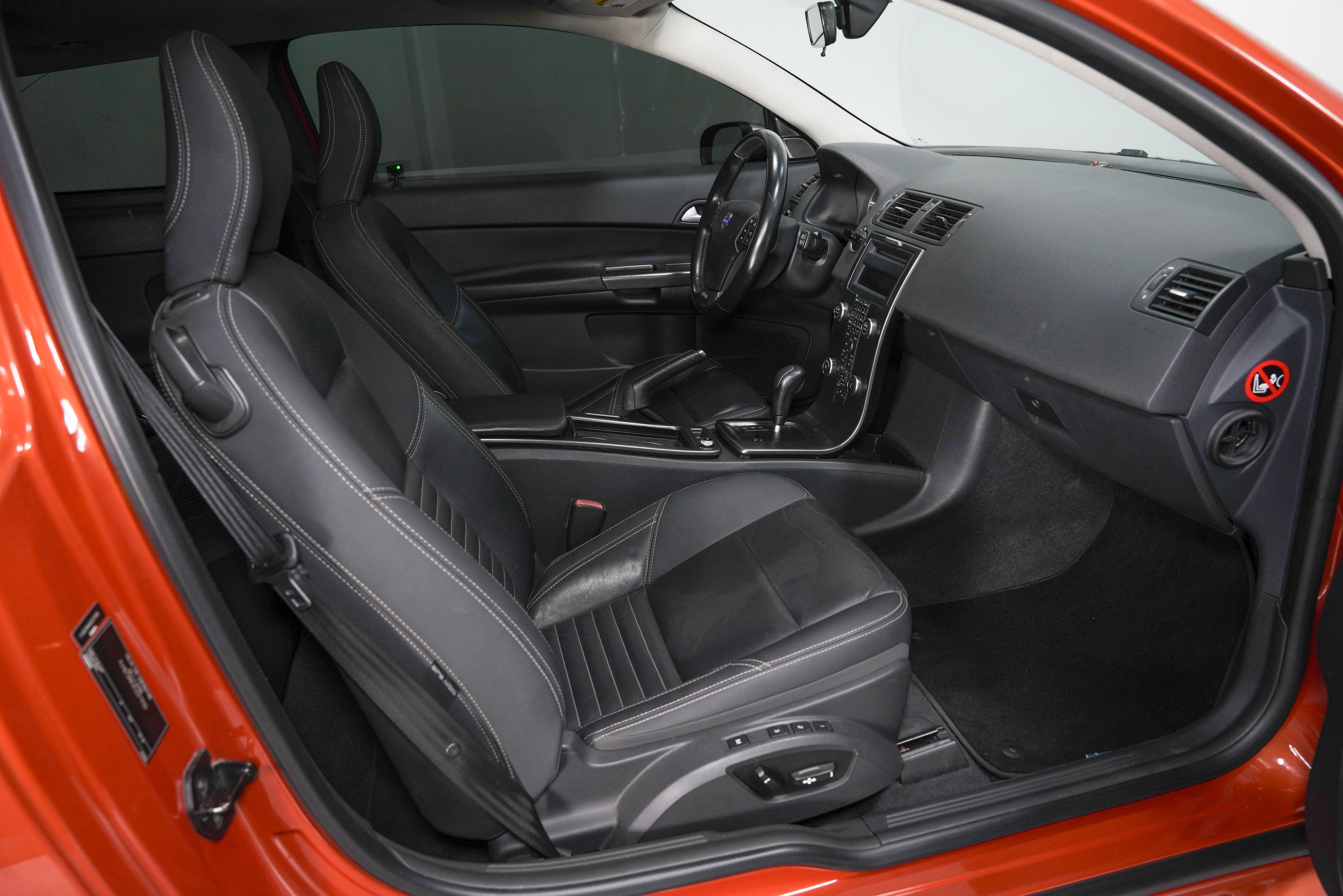 volvo c30 2012 YV1672MKXC2271793 image volvo c30 2012 YV1672MKXC2271793 image
