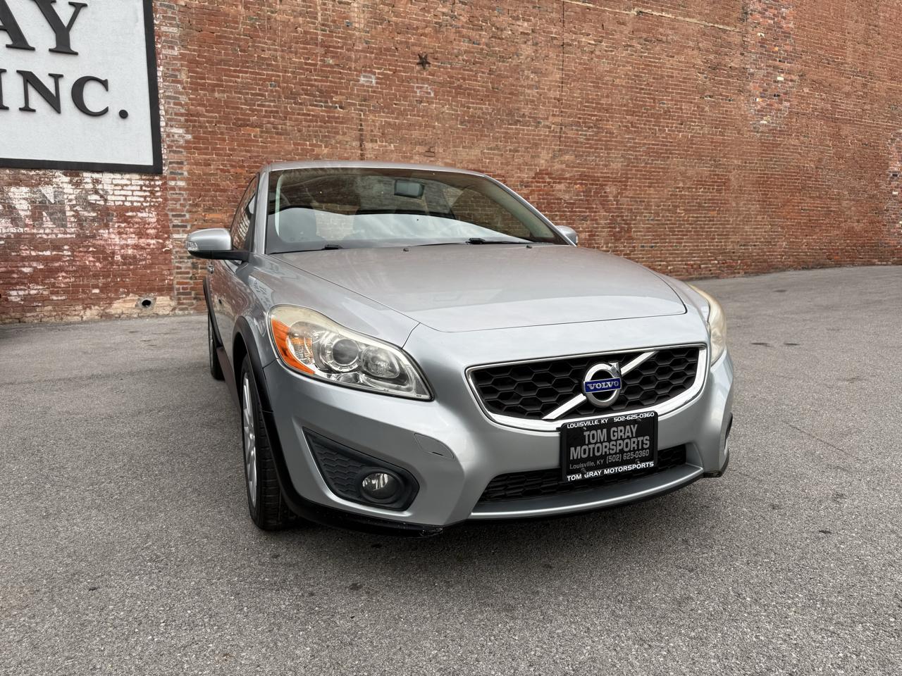 volvo c30 2012 YV1672MK1C2284058 image volvo c30 2012 YV1672MK1C2284058 image