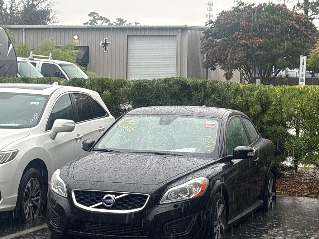 volvo c30 2013 YV1672MK0D2306133 image volvo c30 2013 YV1672MK0D2306133 image