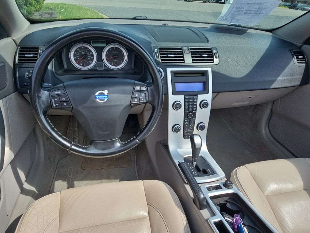 volvo c70 2011 YV1672MC7BJ120391 image volvo c70 2011 YV1672MC7BJ120391 image