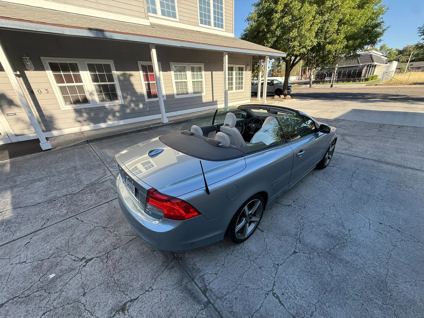 volvo c70 2013 YV1672MC2DJ139448 image volvo c70 2013 YV1672MC2DJ139448 image