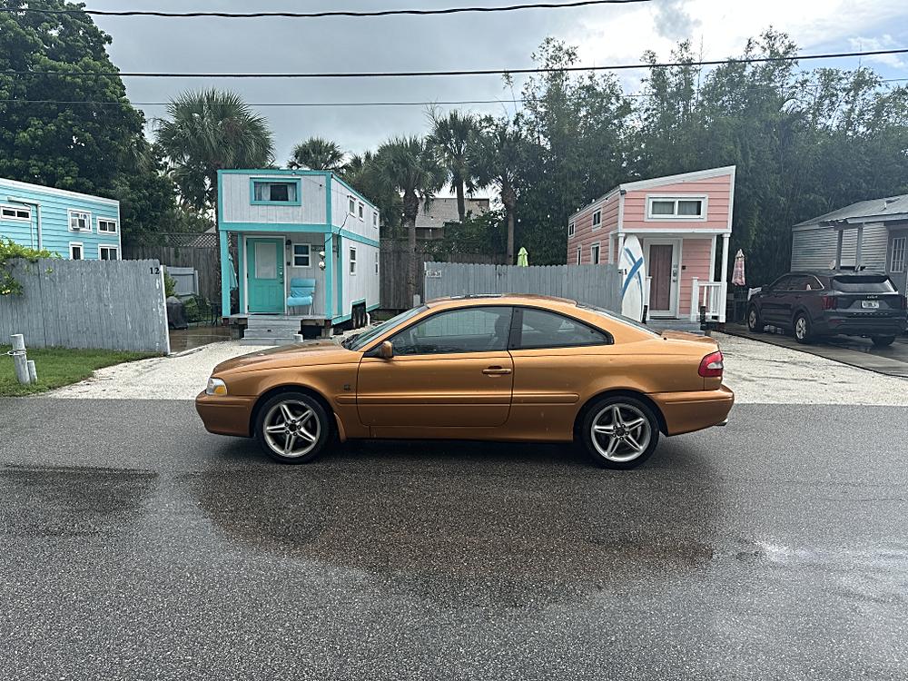 volvo c70 2001 YV1NK53DX1J024372 image volvo c70 2001 YV1NK53DX1J024372 image