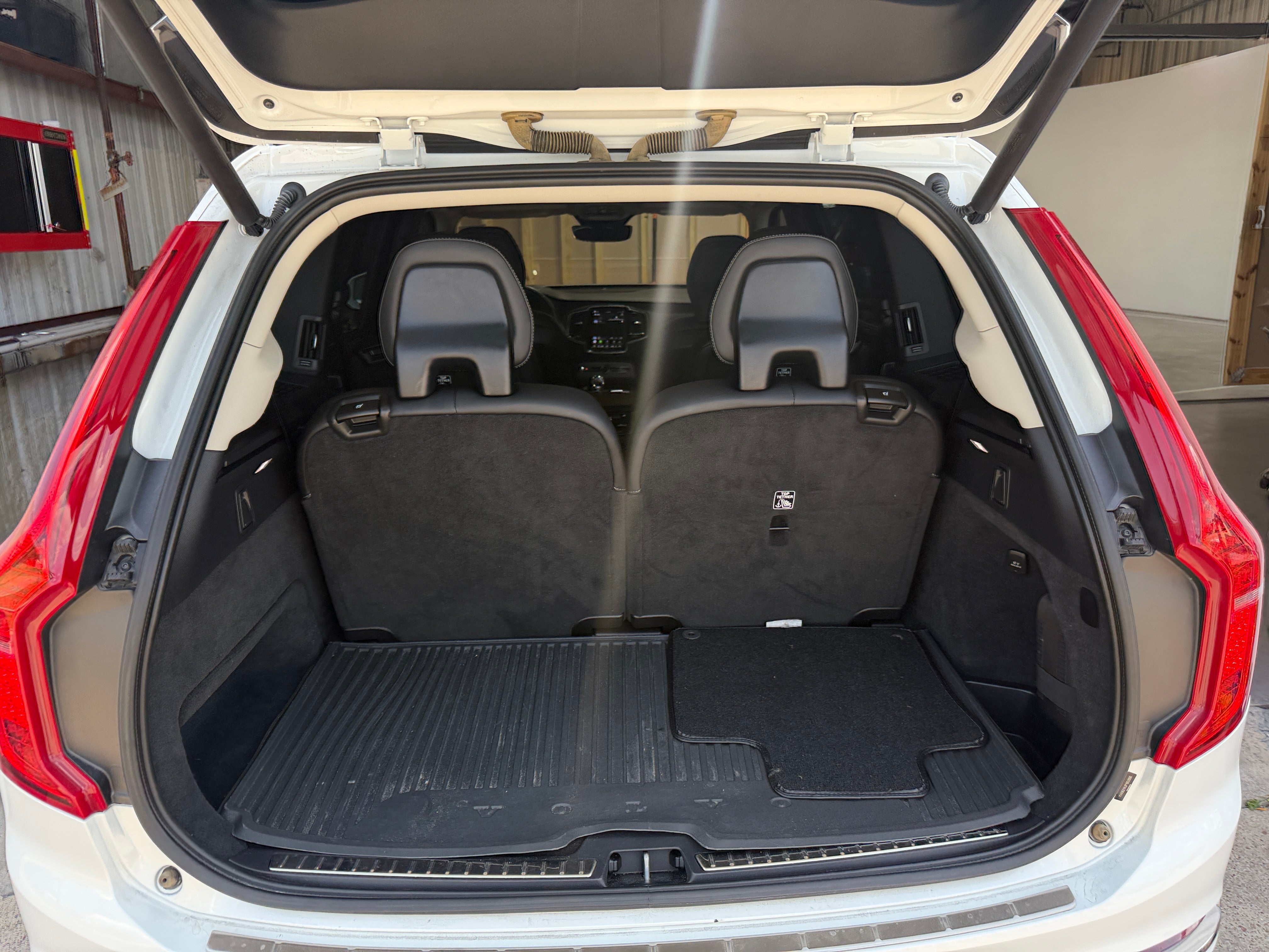 volvo xc90 2023 YV40621A2P1952906 image volvo xc90 2023 YV40621A2P1952906 image